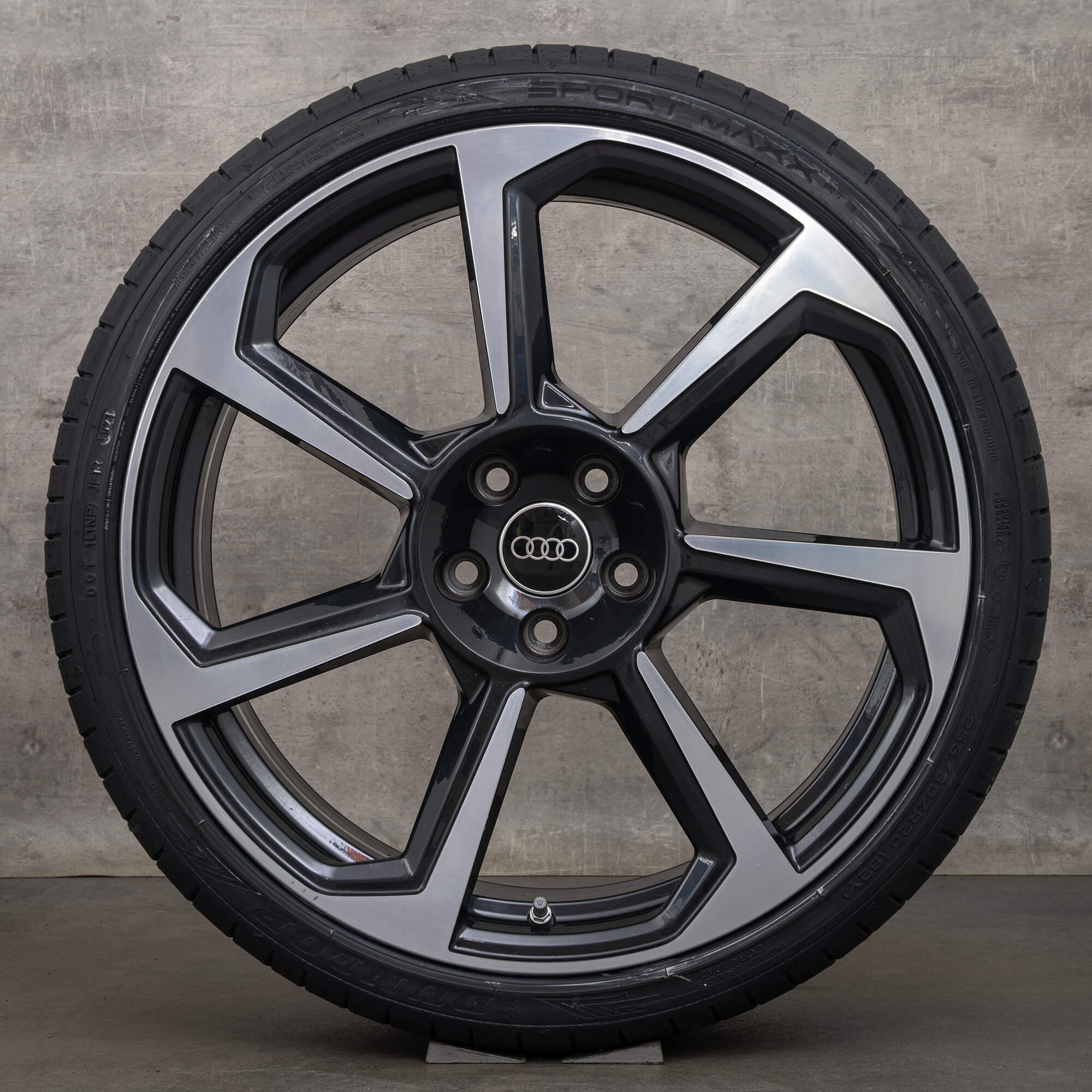 Audi TT RS 8S FV summer wheels 20 inch rims tires Rotor 8S0601025AD