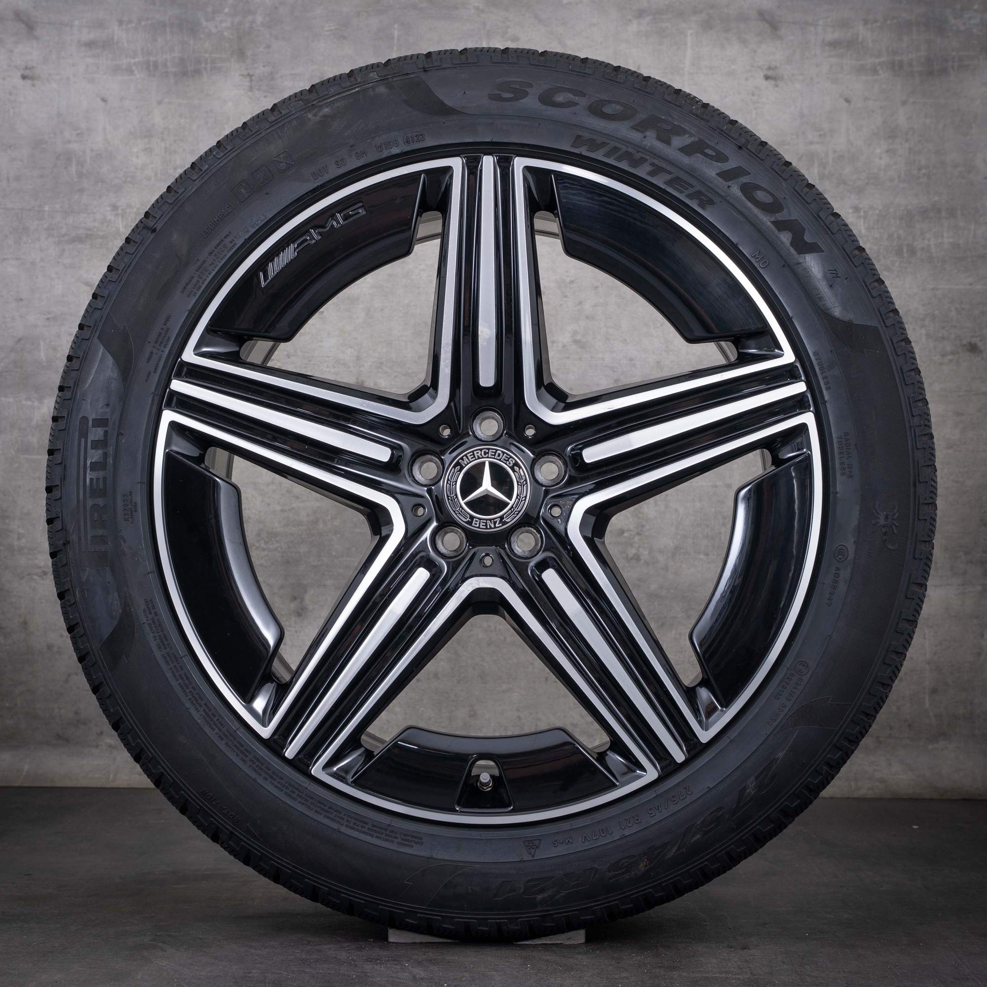Pneus de inverno originais Mercedes-Benz GLE AMG 21 polegadas V167 C167, referências A1674014301 e A1674014401, pretas com acabamento diamantado