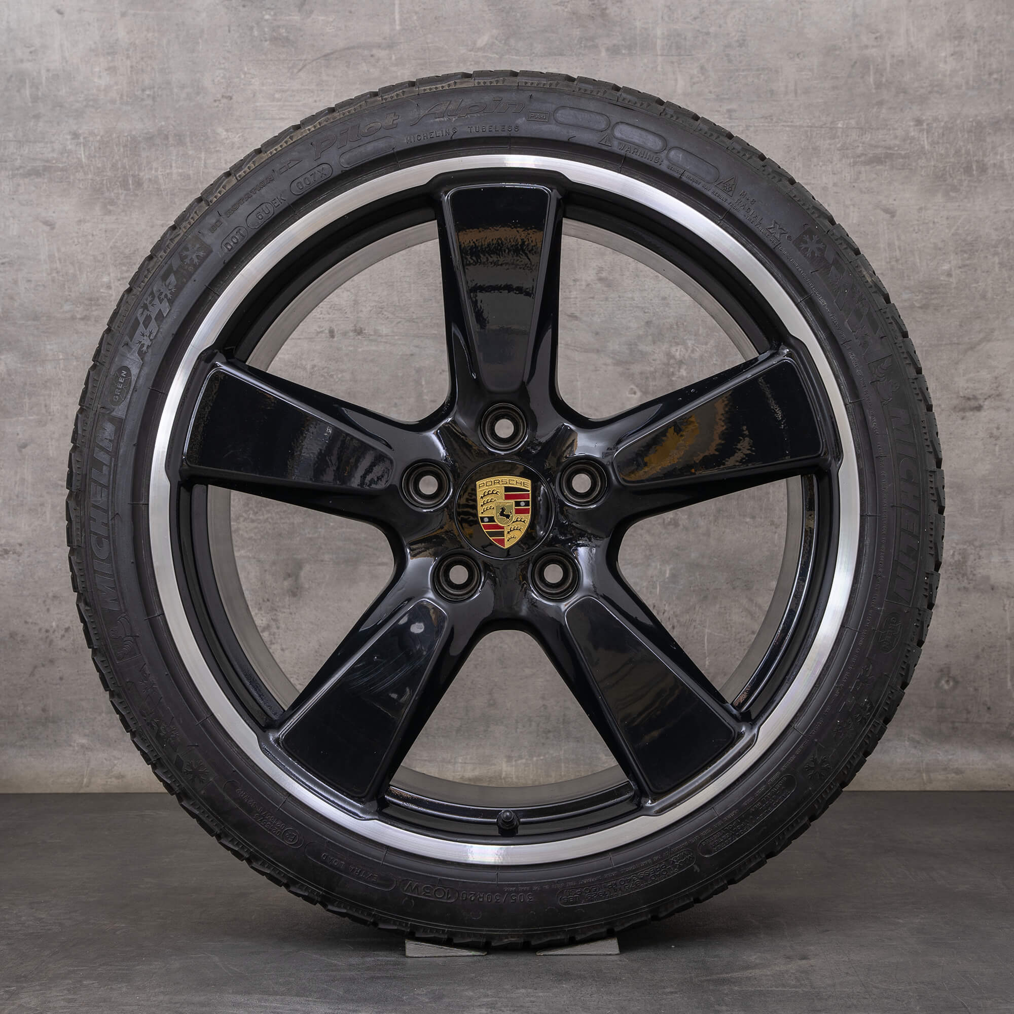 Original Porsche 991 I zimní pneu s disky 20palcové ráfky Turbo S Fuchs Sport Classic 99136216241 99136216742 černé lesklé soustružené