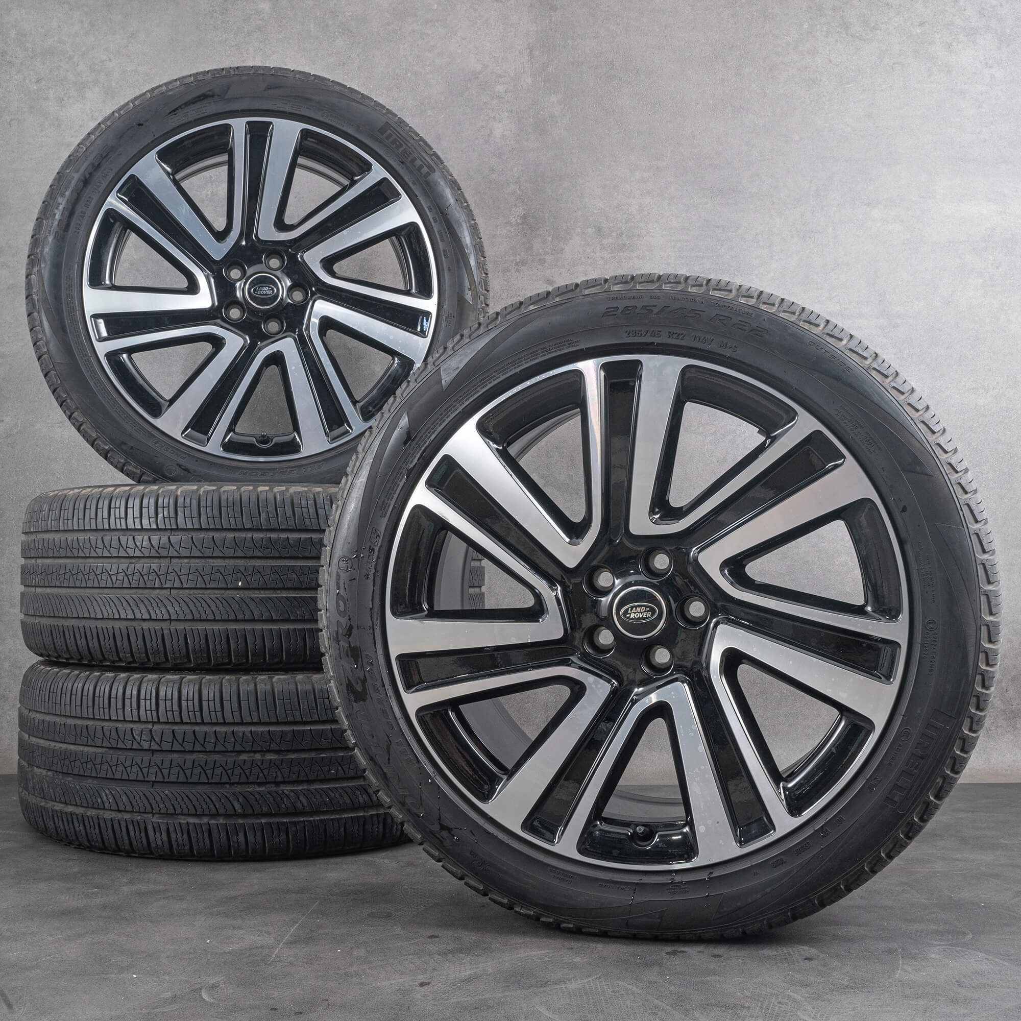 OEM Land Rover Rims 22 inch Range Sport All Season tyres M8E2-1007-EA black glossy turned