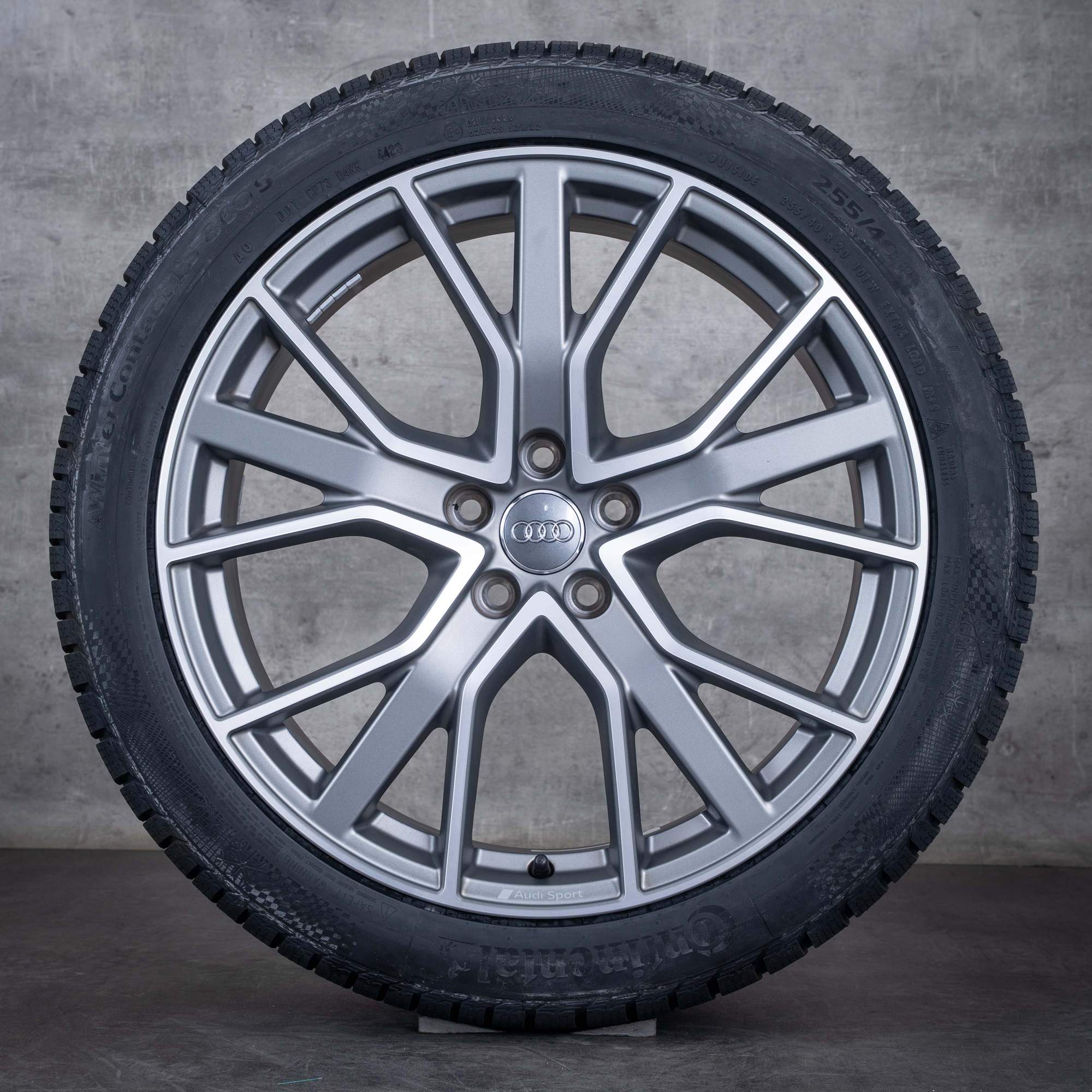 Alkuperäiset Audi Q3 RSQ3 talvirenkaat 20 tuuman F3-vanteet 83A601025T titaani mattikiillotettu