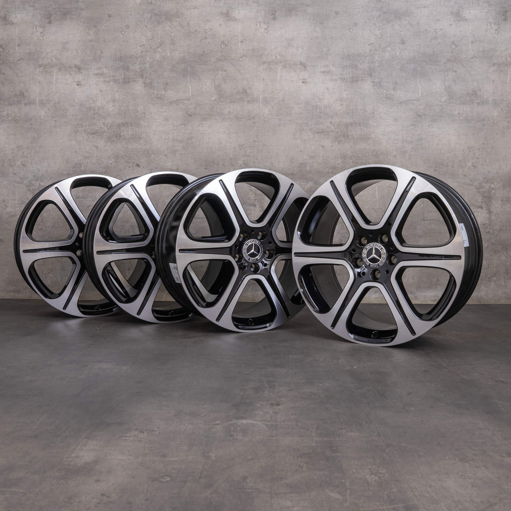 OEM Mercedes Benz E-Class rims 19 inch W213 S213 C238 A238 A2134013400 A2134013500 black glossy turned