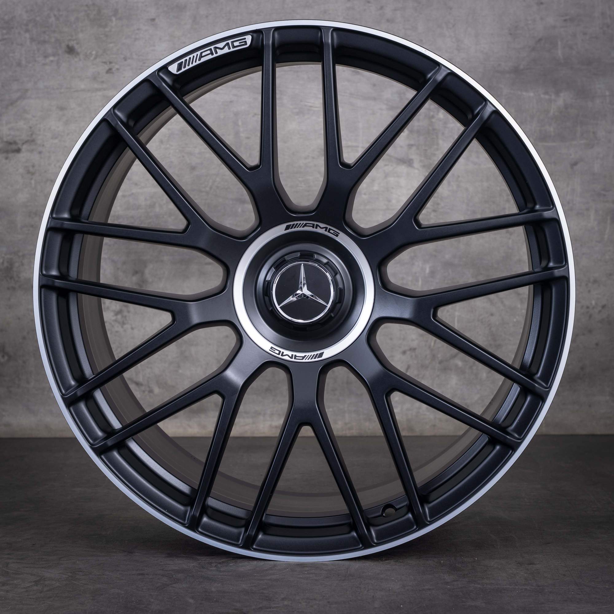 Originale Mercedes-Benz C-Klasse C63 S AMG vinterhjul 19 20 tommer C205 A205 fælge A2054015900 A2054016100 sort mat glanzgedreht NY