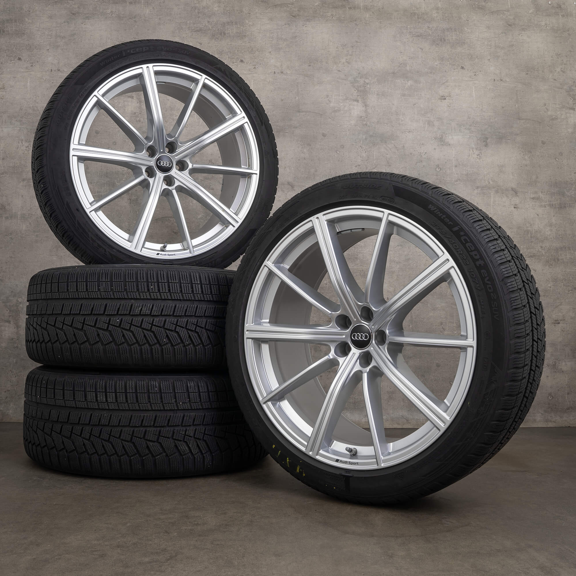 Cerchi invernali originali Audi RS Q8 cerchi 22 pollici 4M8 4M8601025AM argento