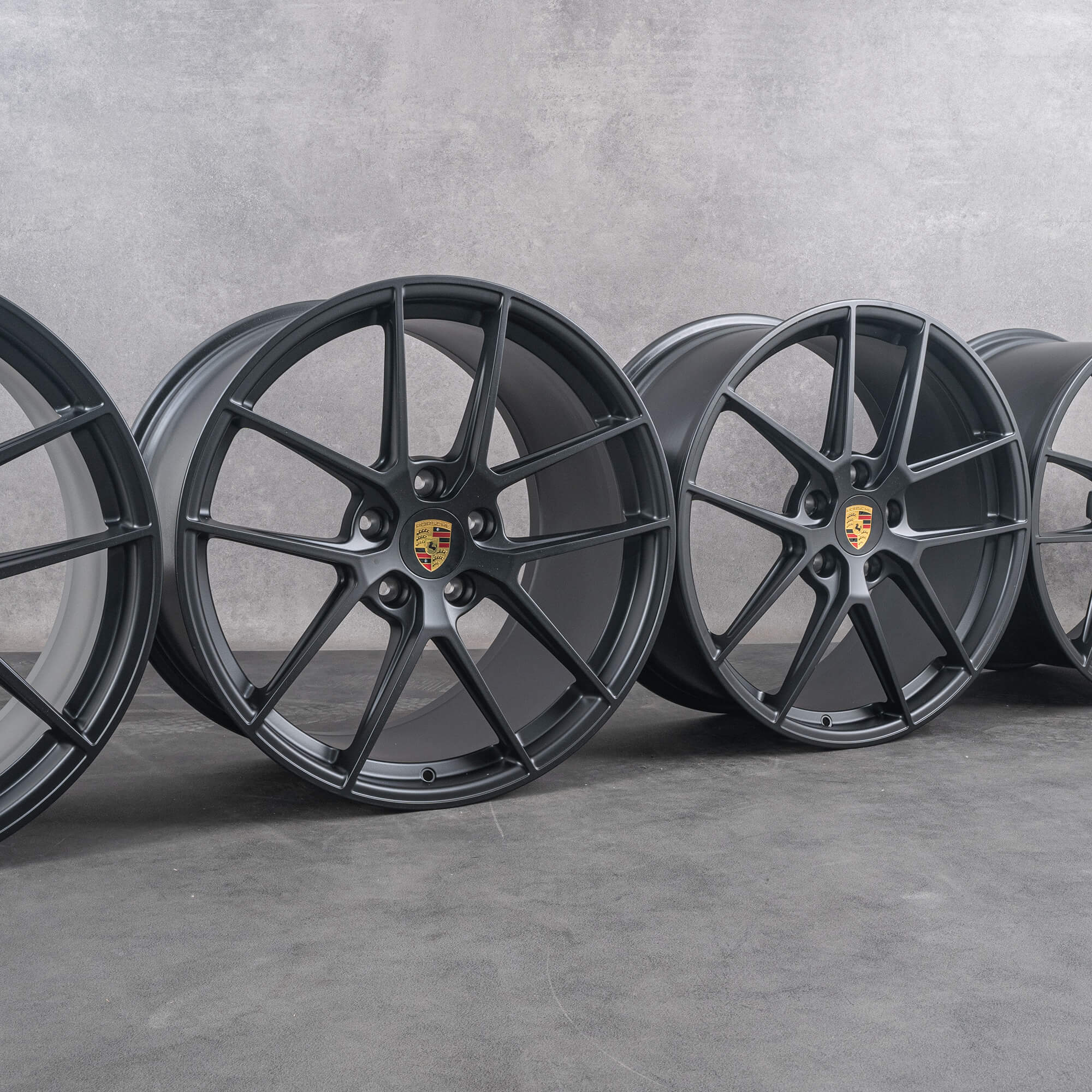 Original Porsche Taycan GT Felgen 21 Zoll 9J1 9J1601025CK 9J1601025CL schwarz seidenmatt NEU