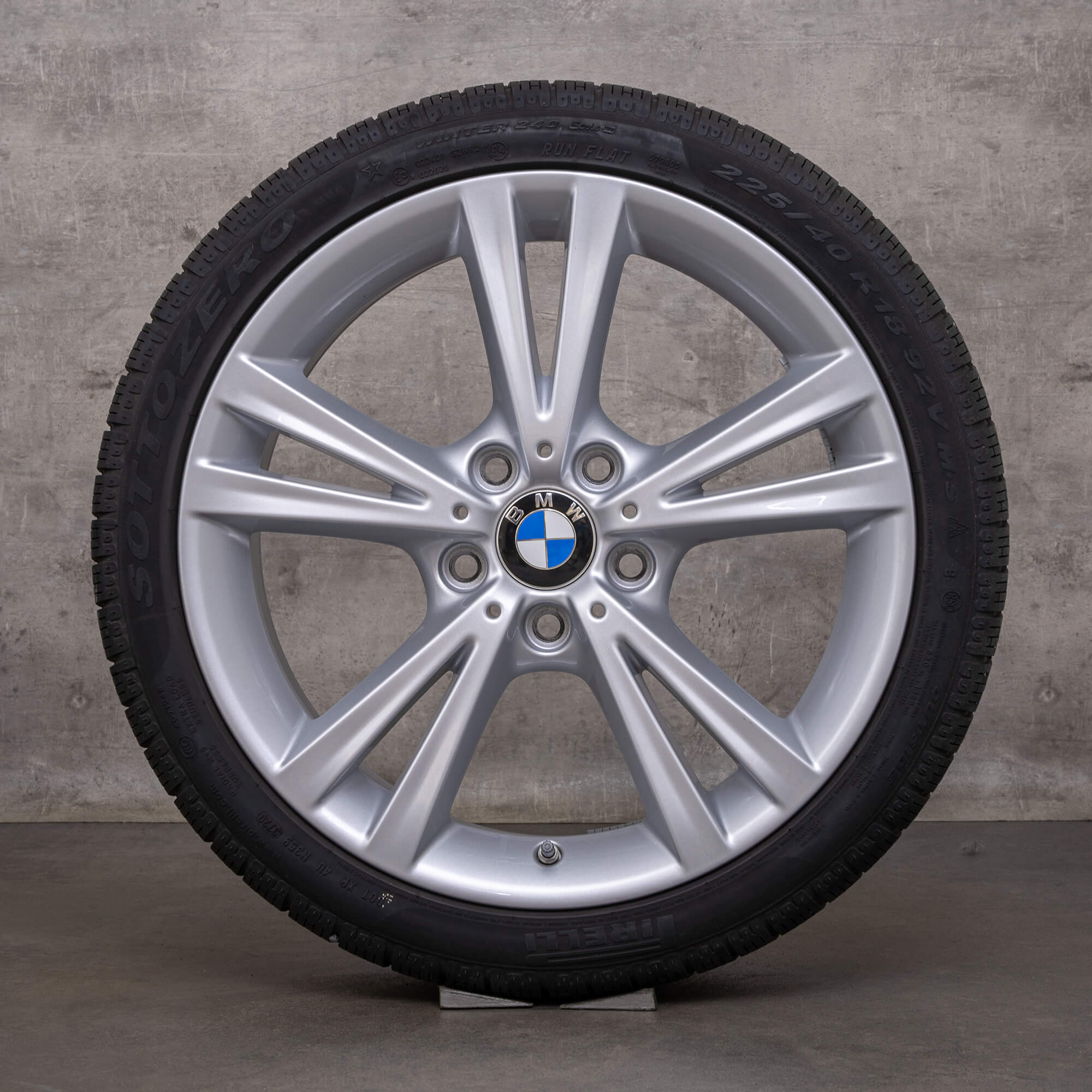 Original BMW 1er 2er Winterräder 18 Zoll F20 F21 F22 F23 Felgen Styling 385 6796212 silber