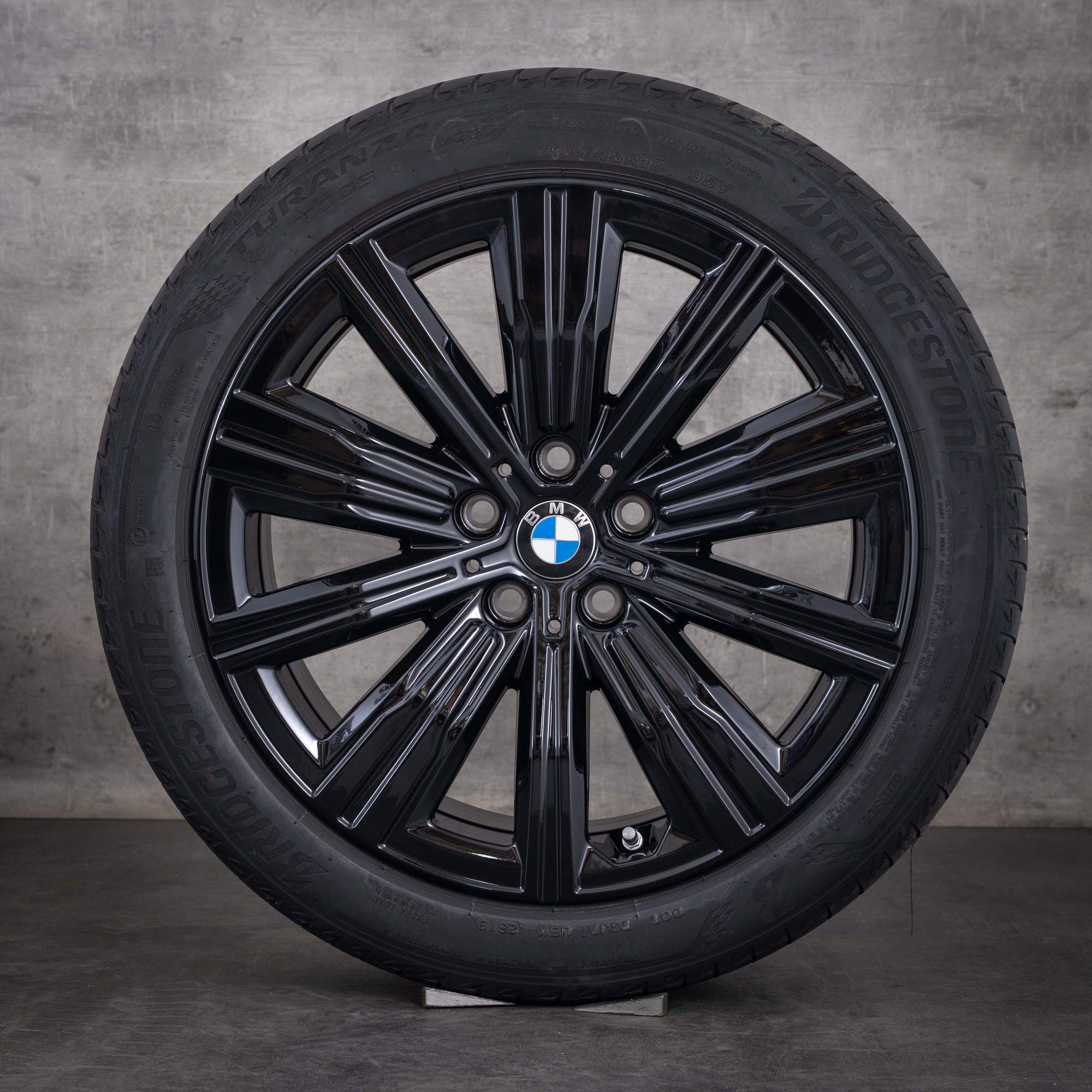 Originale BMW 2-serie 3-serie 4-serie felger 18 tommer G42 G20 G21 G22 G23 sommerhjul styling 782 6883524 svart glans