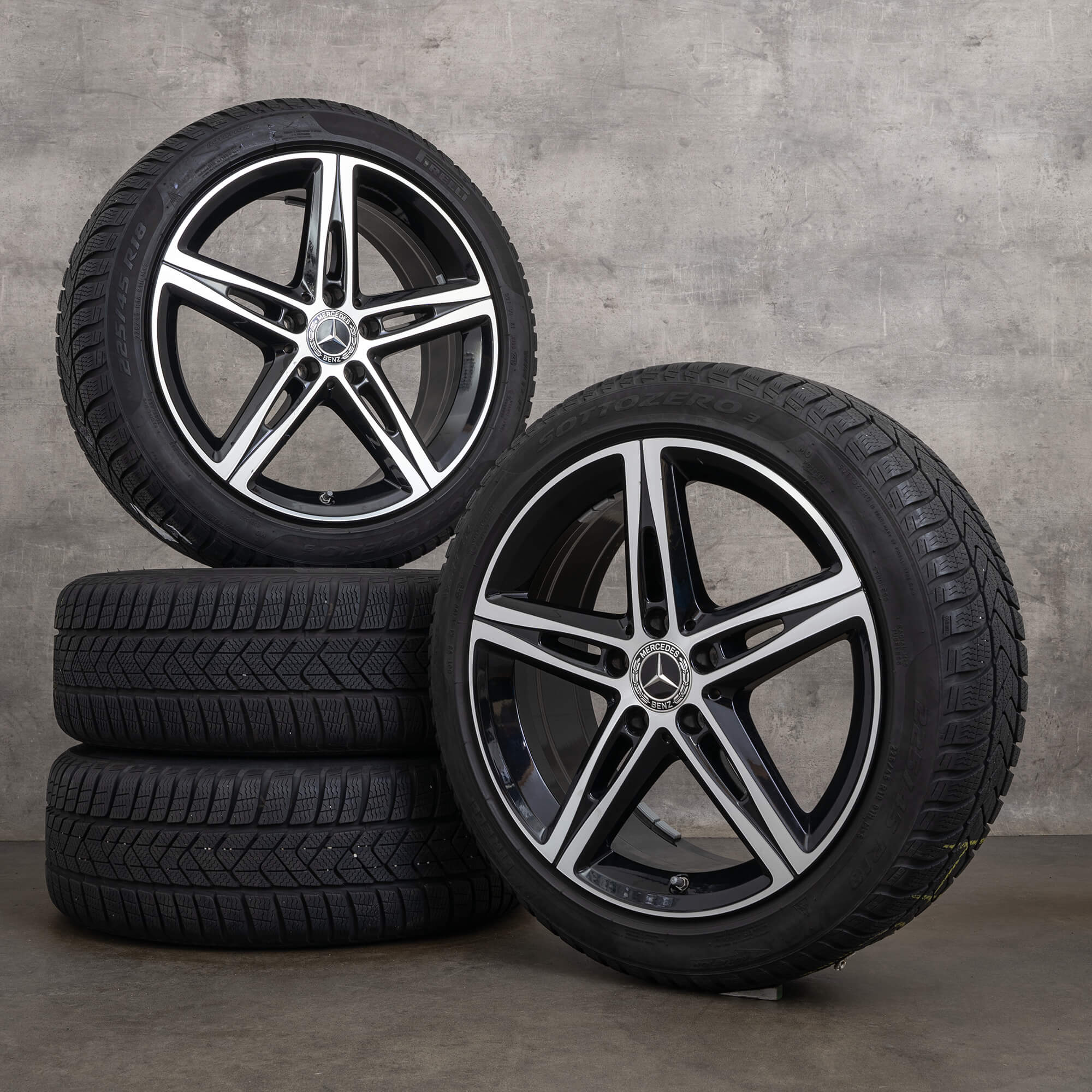 Orijinal Mercedes Benz AB Sınıfı CLA AMG kış jantları 18 inç W177 W247 W118 jantlar A1774010700 parlak siyah