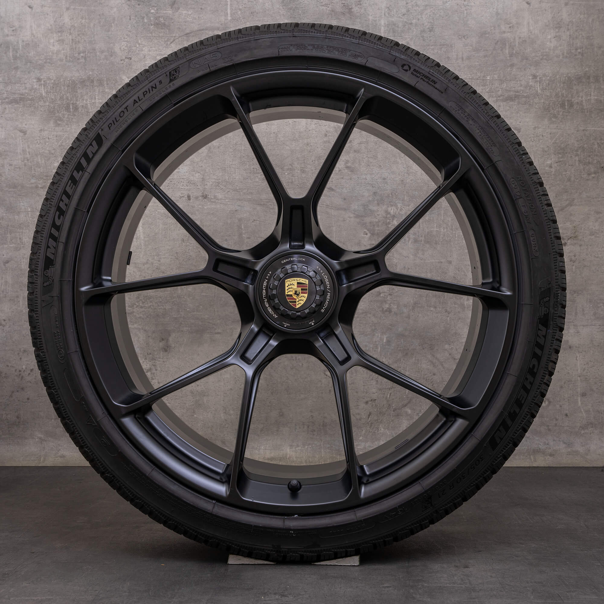 Originální zimní pneumatiky s disky Porsche 911 20 21palcové 992 I GT3 & RS 9GT601025B 9GT601025C černé matné NOVÉ