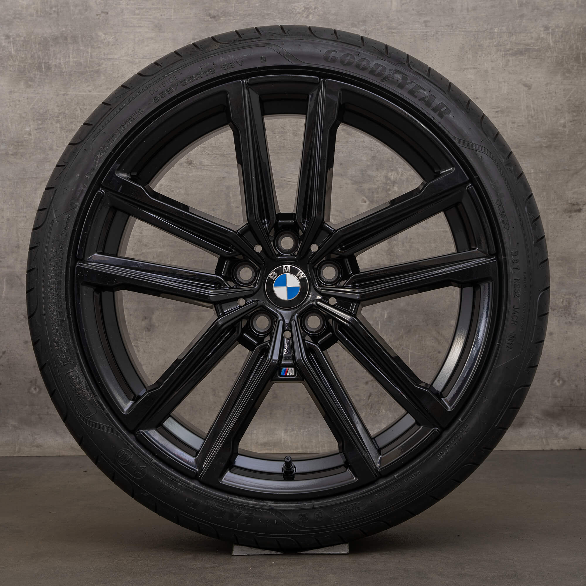 OEM BMW 2 Series G42 3 G20 G21 4 G22 G23 19 inch winter tires rims