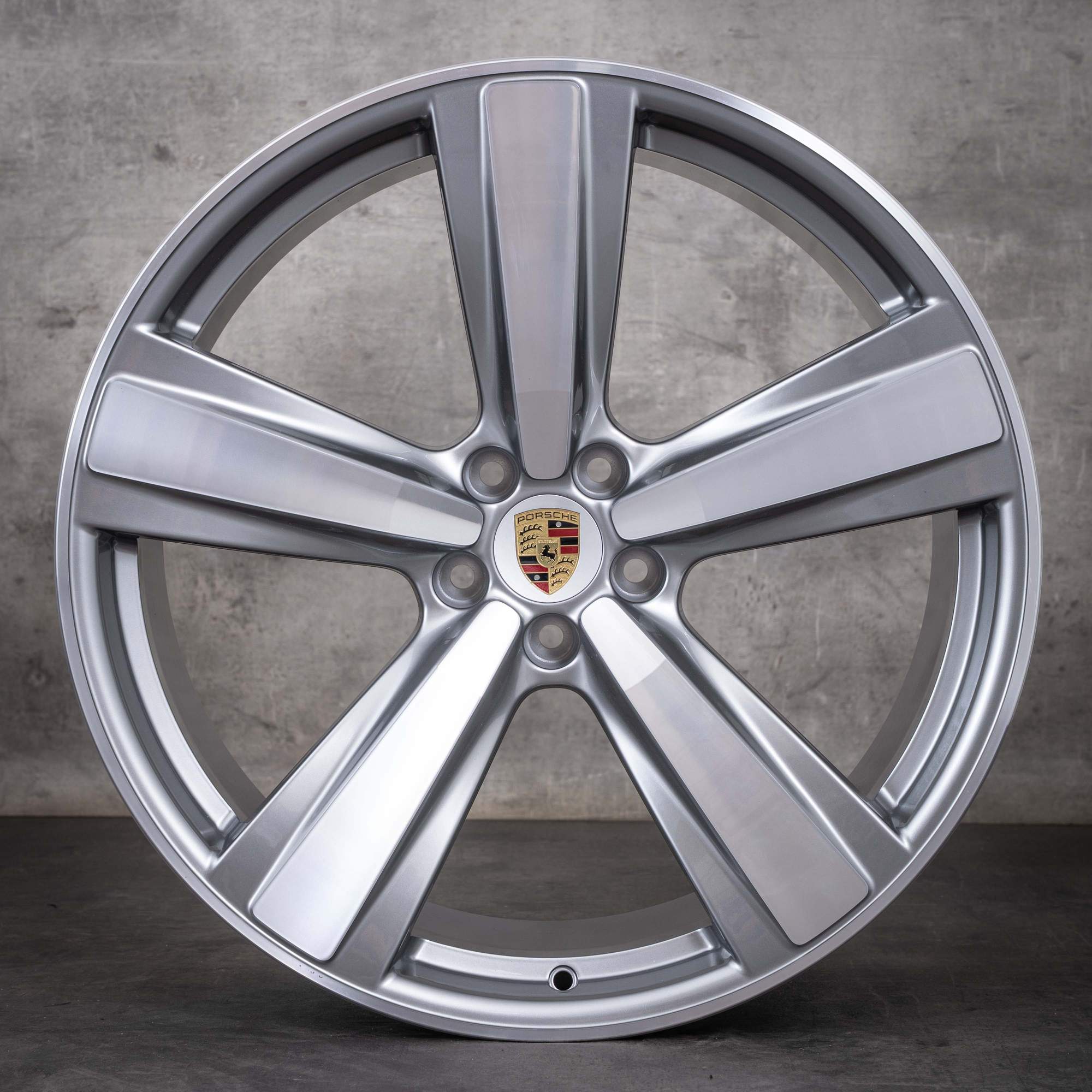 Original Porsche Macan III Felgen 21 Zoll Exclusive Design Sport  95B601025FE 95B601025FF platinsilber glanzgedreht NEU