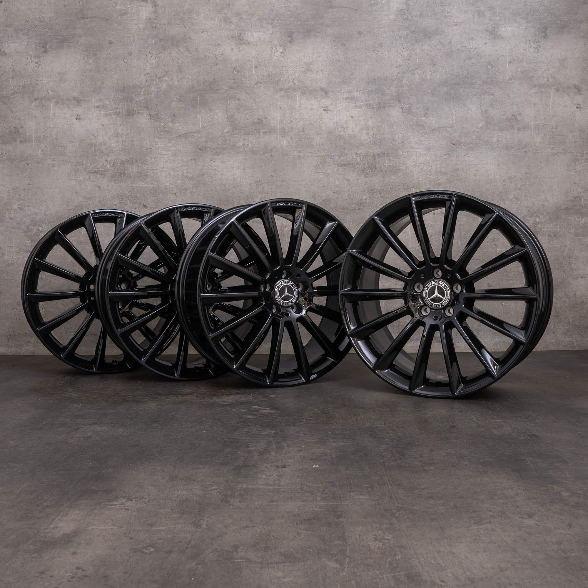 Orijinal E-Serisi AMG jantlar 20 inç W213 S213 C238 A238 A2134012200 A2134012300 siyah parlak