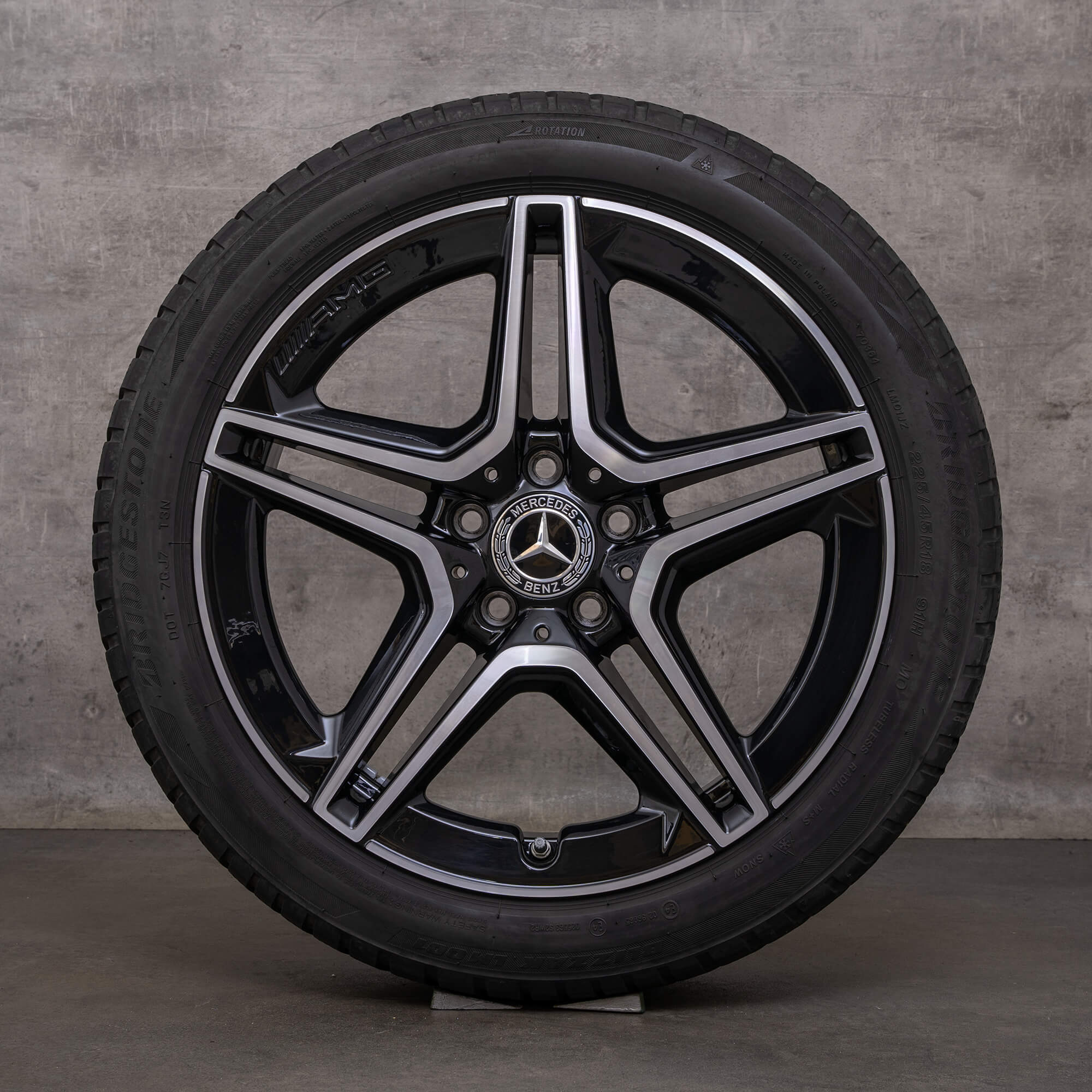 Original Mercedes Benz A B Class CLA AMG pneus d'hiver 18 pouces W177 V177 W247 X118 C118 jantes A1774011500 noir brillant