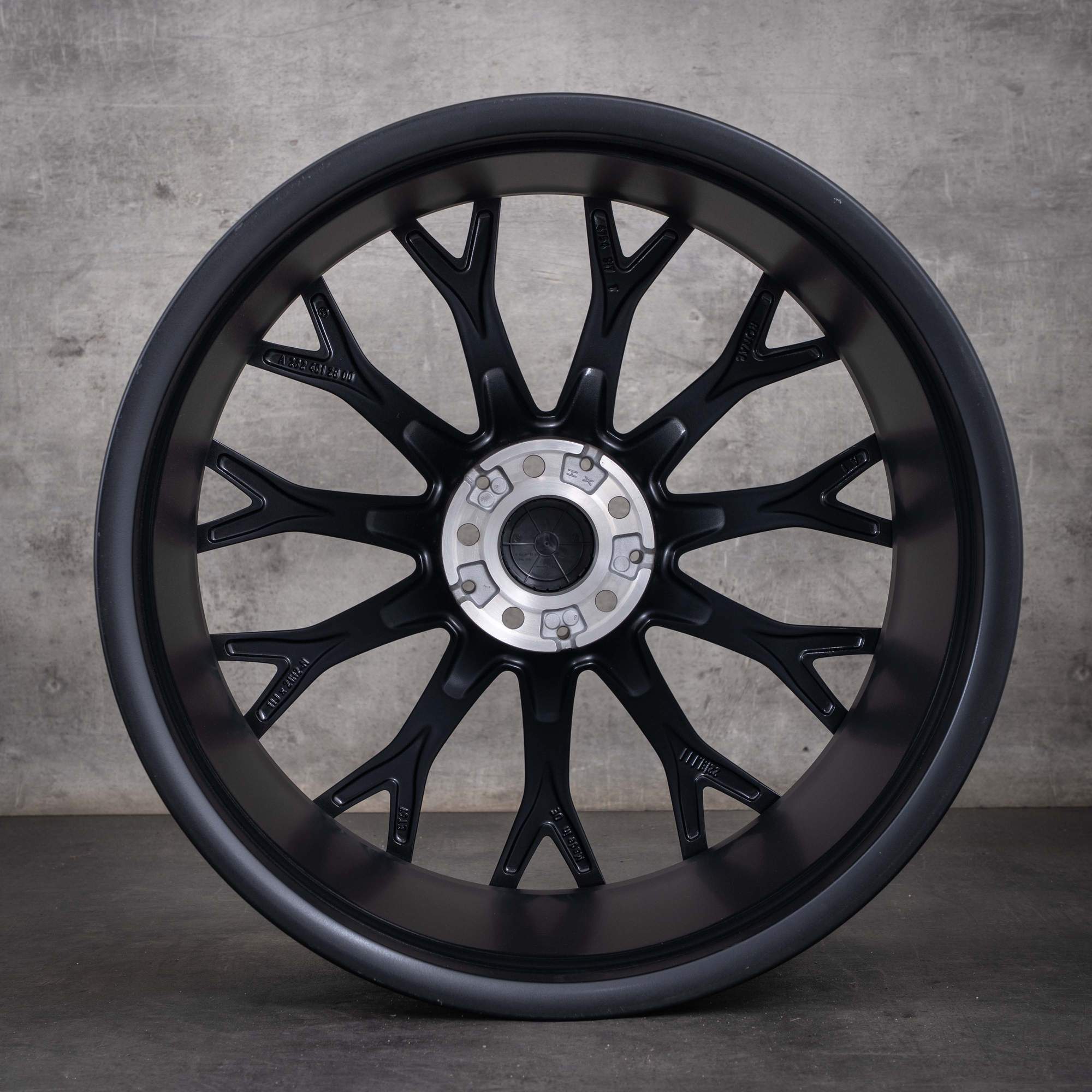 Jantă originală Mercedes-Benz SL 43 55 63 AMG de 21 inch R232 4 Matic S E Performance A2324012800 negru mat diamantat NOUĂ