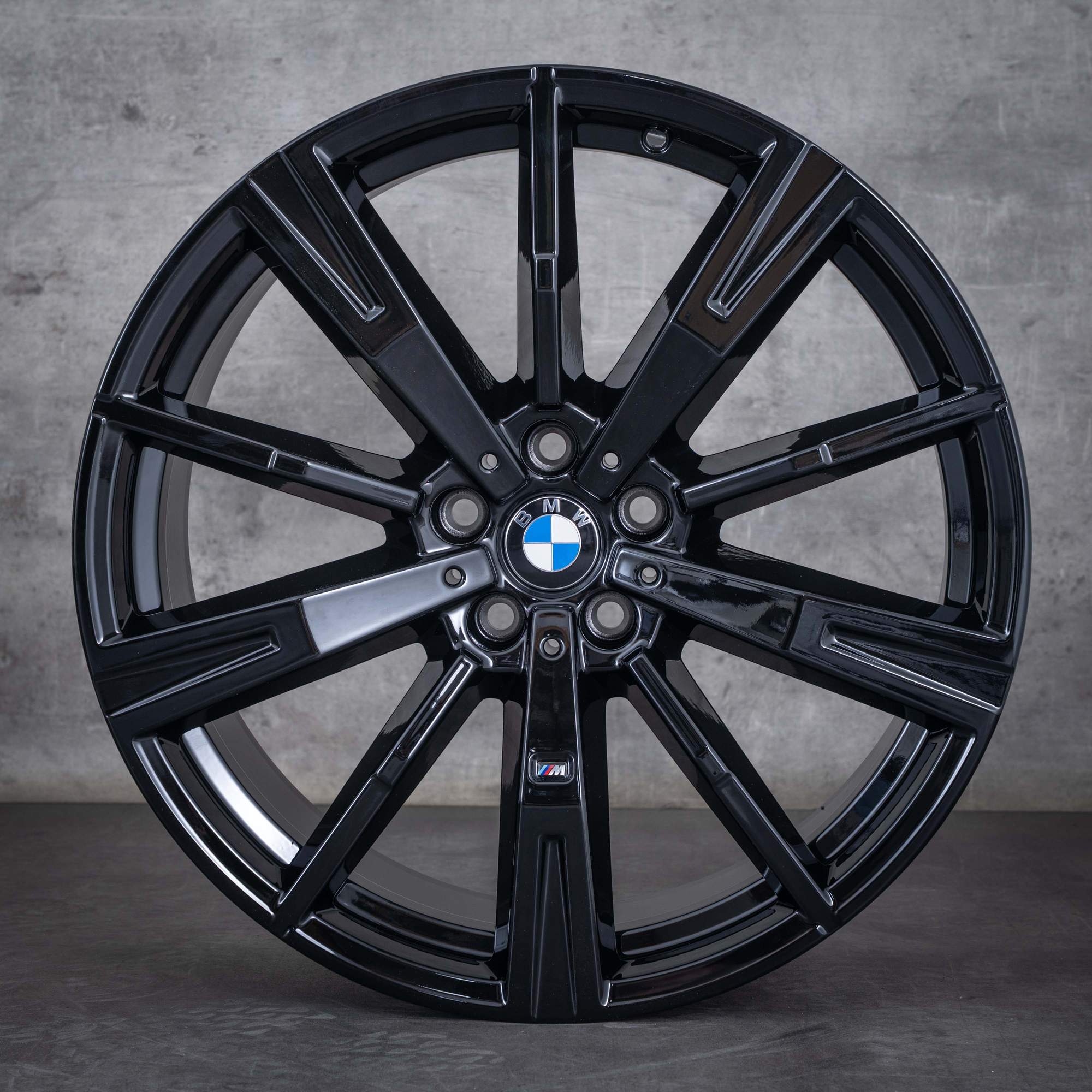Oryginalne felgi BMW serii 5 i5 20 cali G60 G61 Styling 938 M 5A324E6 5A324E7 czarny połysk