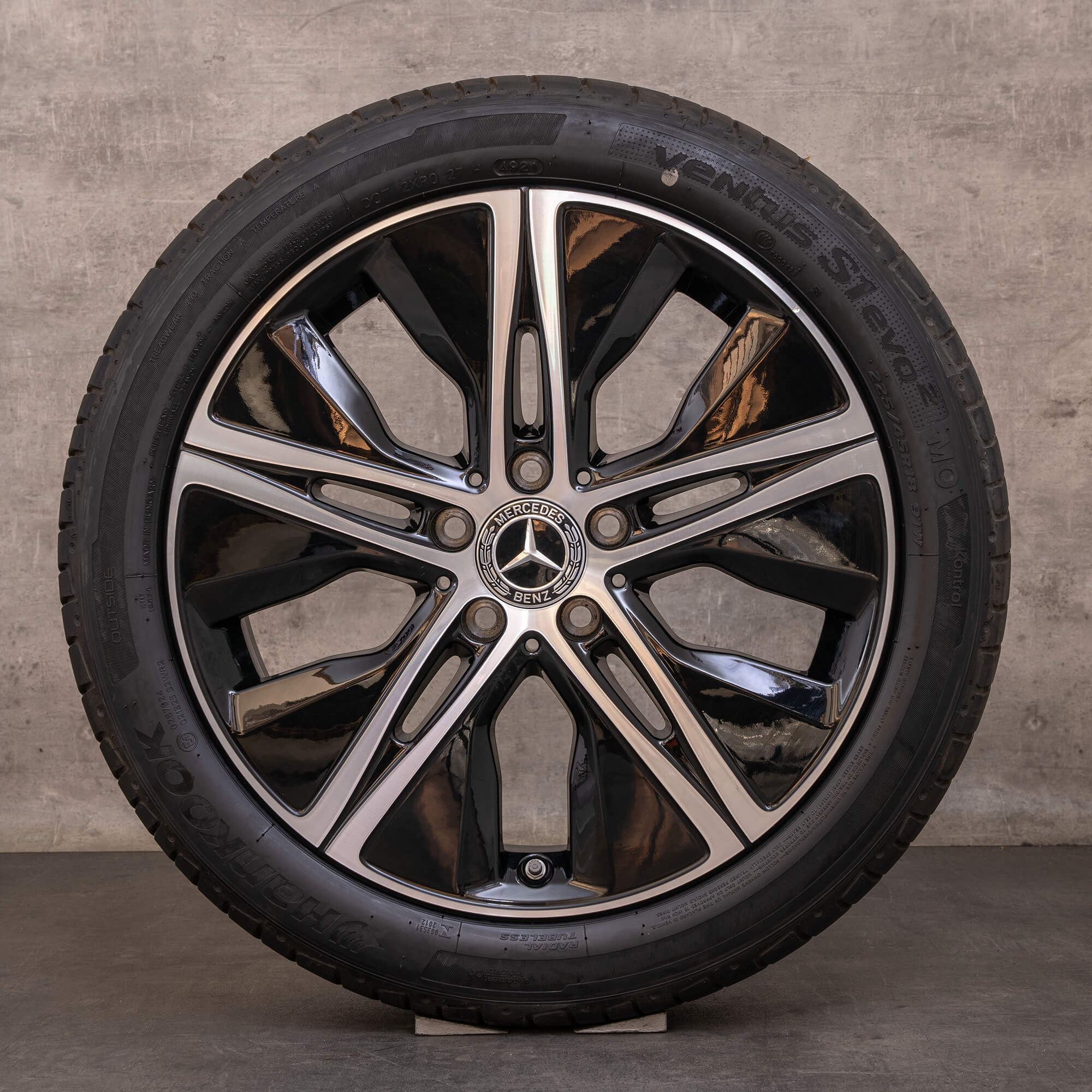 Orijinal Mercedes Benz A B Sınıfı CLA kış jant lastik 18 inç W177 V177 W247 C118 X118 jantlar A1774010500 siyah parlak tornalanmış