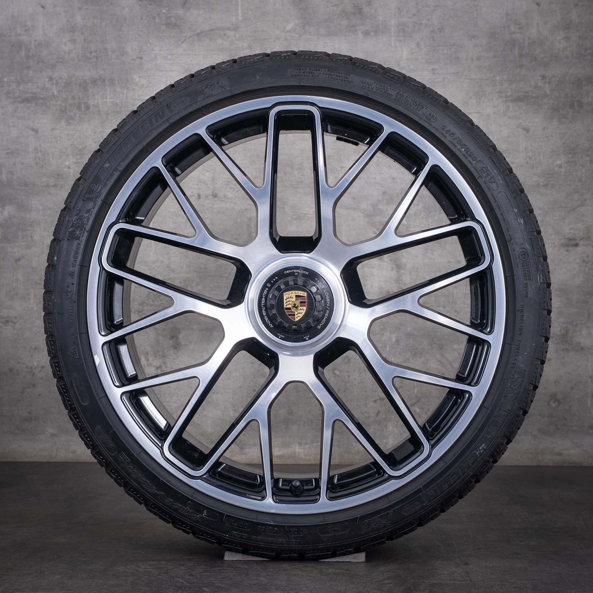 Original Porsche 991 II Winterräder 20 Zoll Targa 4 GTS Turbo Felgen 99136216234 99136216634 schwarz front glanzgedreht