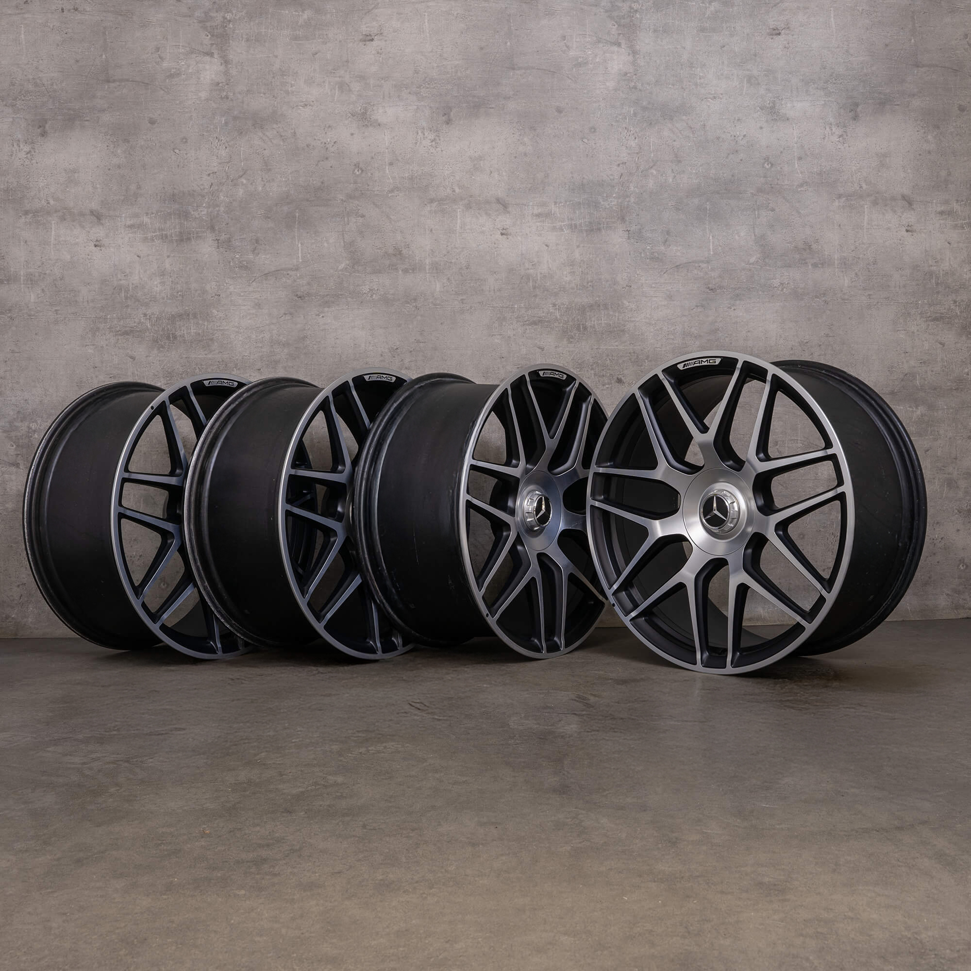 OEM Mercedes Benz G-Class G 63 AMG rims 22 inch W465 W463A A4634012000 black matt glossy turned