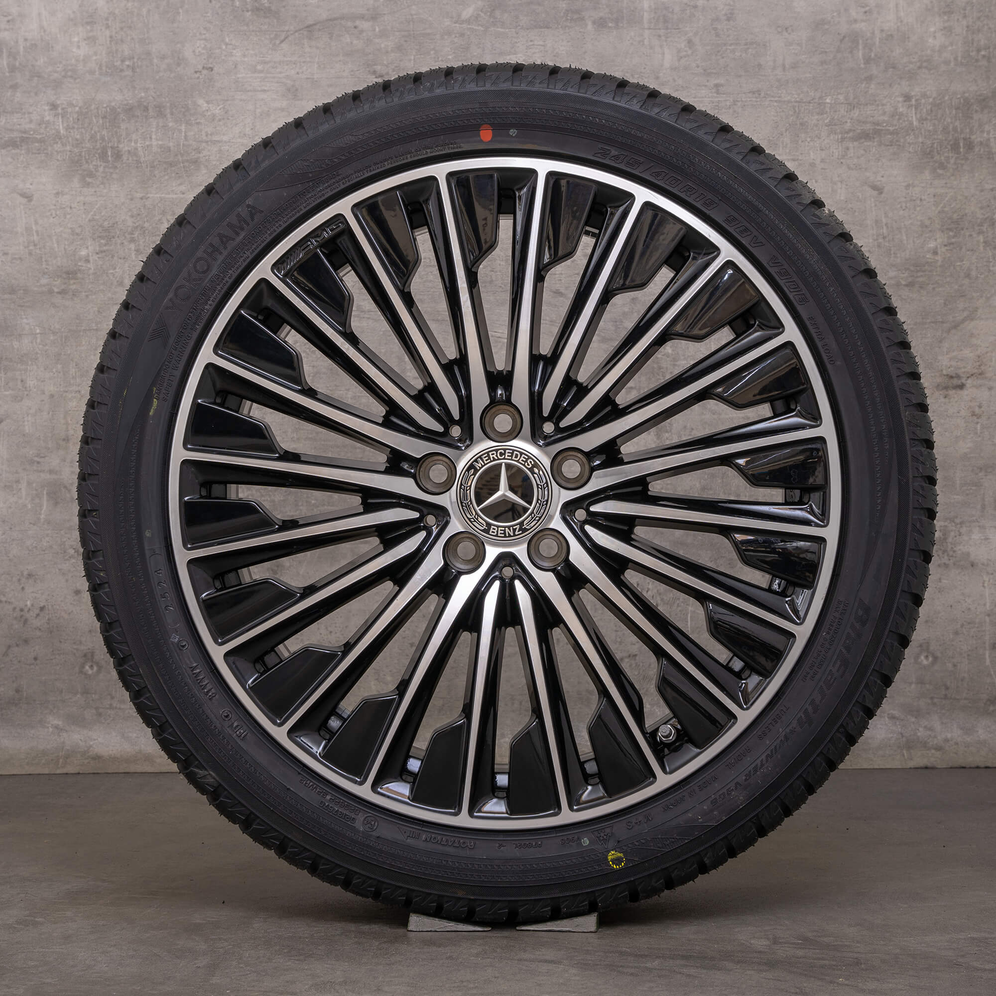 Original Mercedes Benz CLE AMG llantas de invierno 19 pulgadas C236 A236 A2364011900 A2364012000 negro brillante torneado