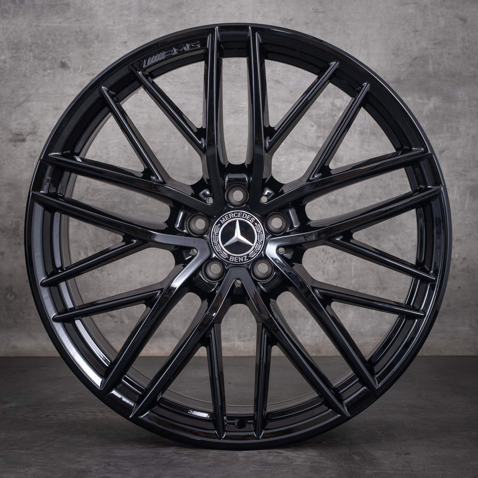 Alkuperäiset Mercedes-Benz GLC 43 AMG -talvirenkaat 21 tuumaa C253 X253 vanteet A2534015700 A2534015800 kiiltävä musta
