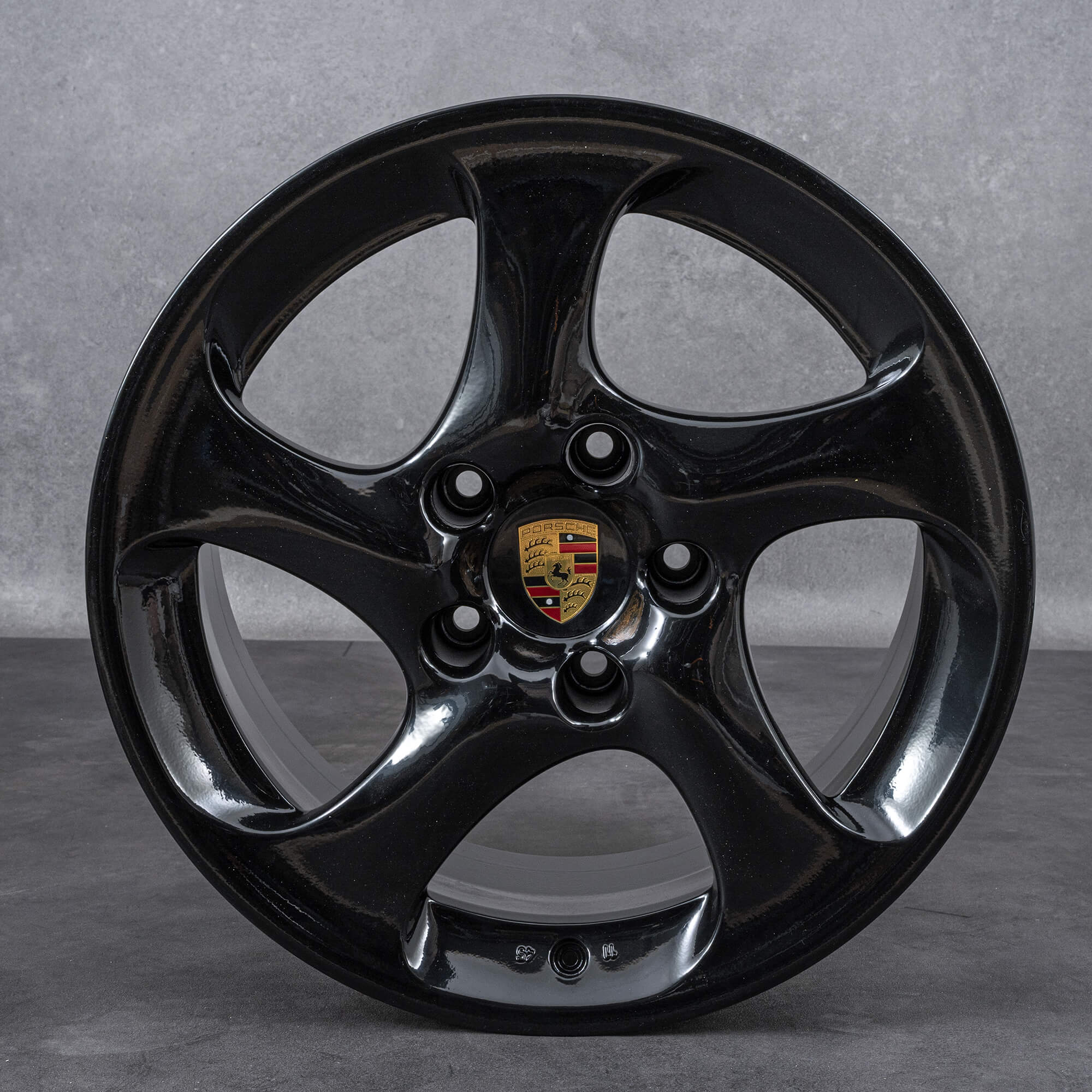 Alkuperäiset Porsche 18 tuuman 996 C4 Turbo -vanteet 99636213601 99636214203