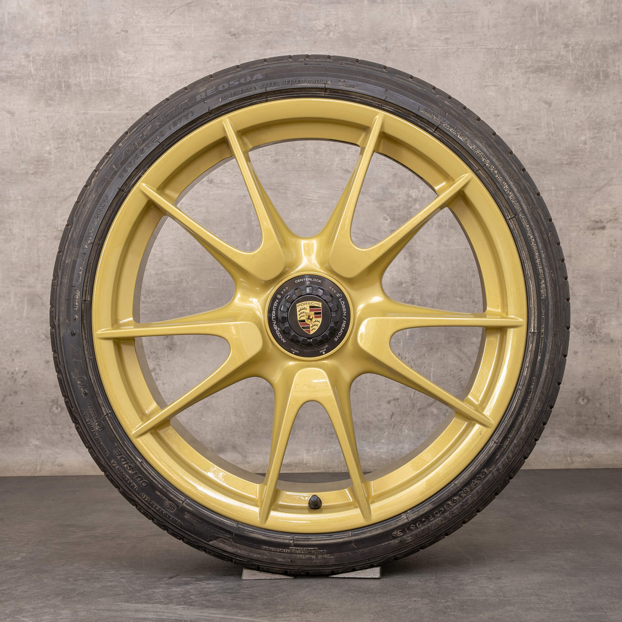 Original Porsche 911 Felgen 19 Zoll 997 GT3 Sommerräder 99736215795 99736216590 Felgen classic gold glanz