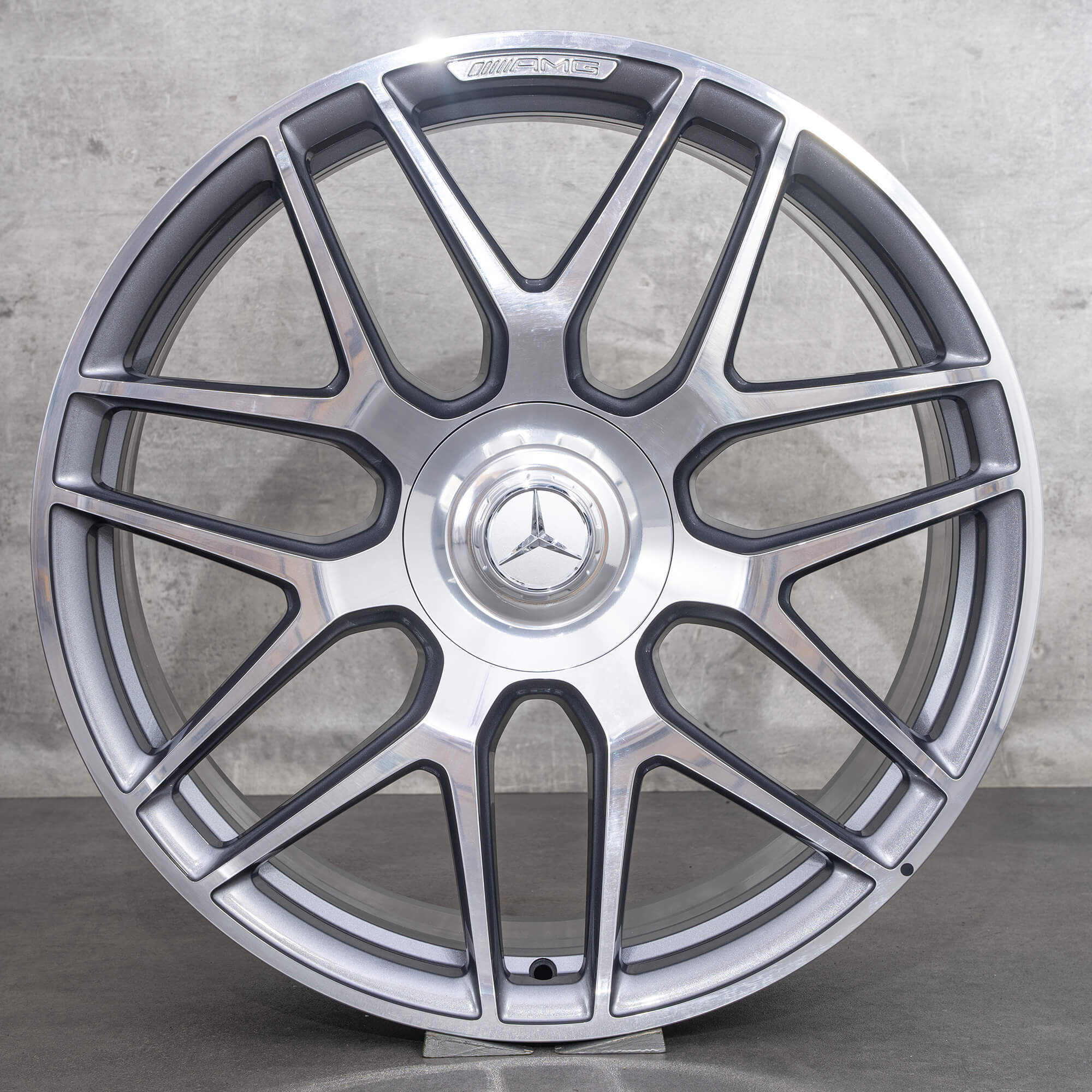AMG 22 Zoll Mercedes Benz Felgen G-Klasse W463A G63 A4634012000 Alufelgen NEU