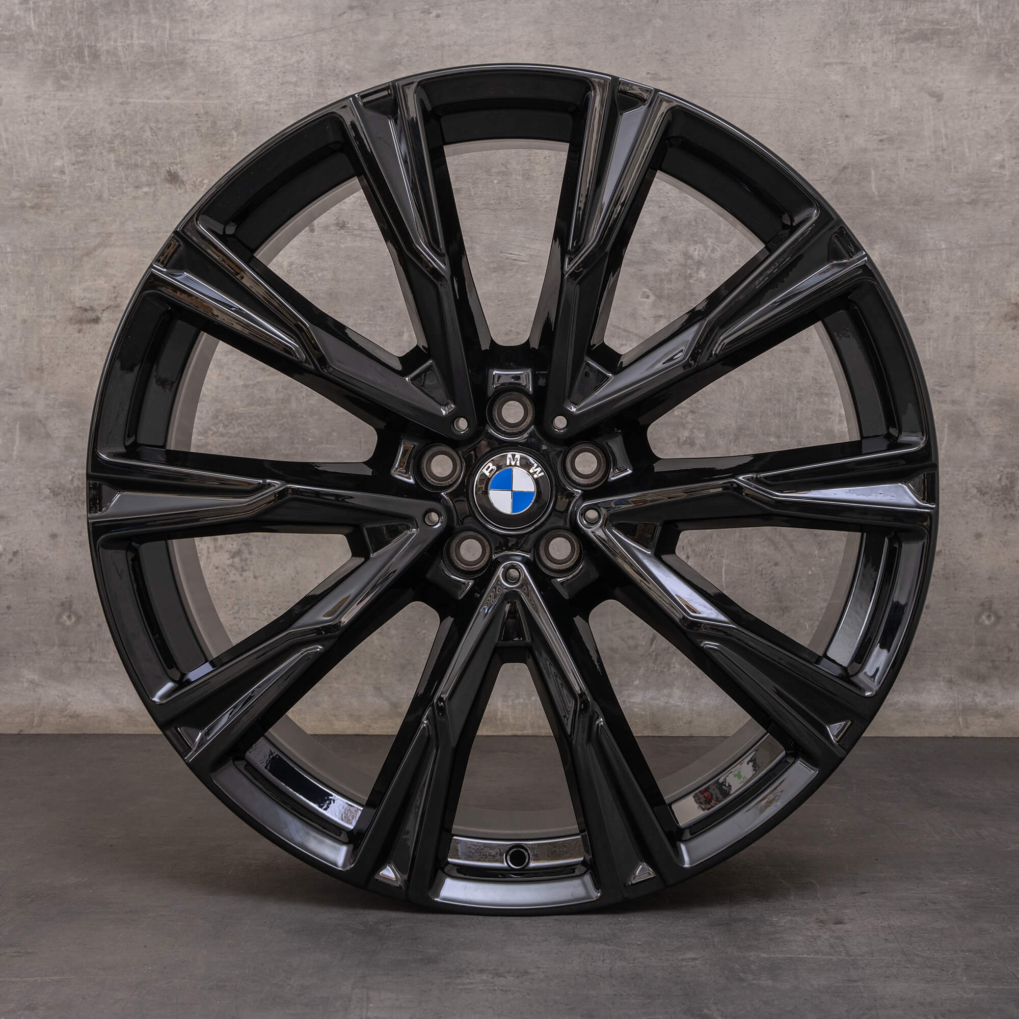 OEM BMW X7 rims 22 inch G07 8074222 8090109 Styling 758 black glossy