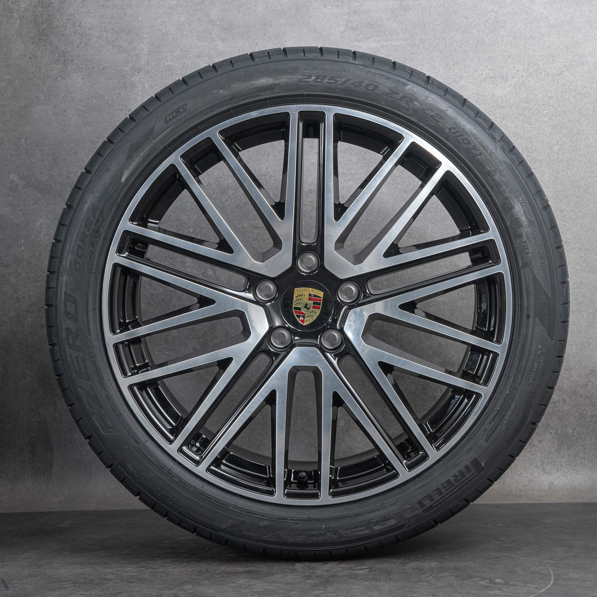 Oryginalne koła zimowe Porsche Cayenne 22 cale 9YA II felgi 9Y0601025DR 9Y3601025CA jet black NOWOŚĆ