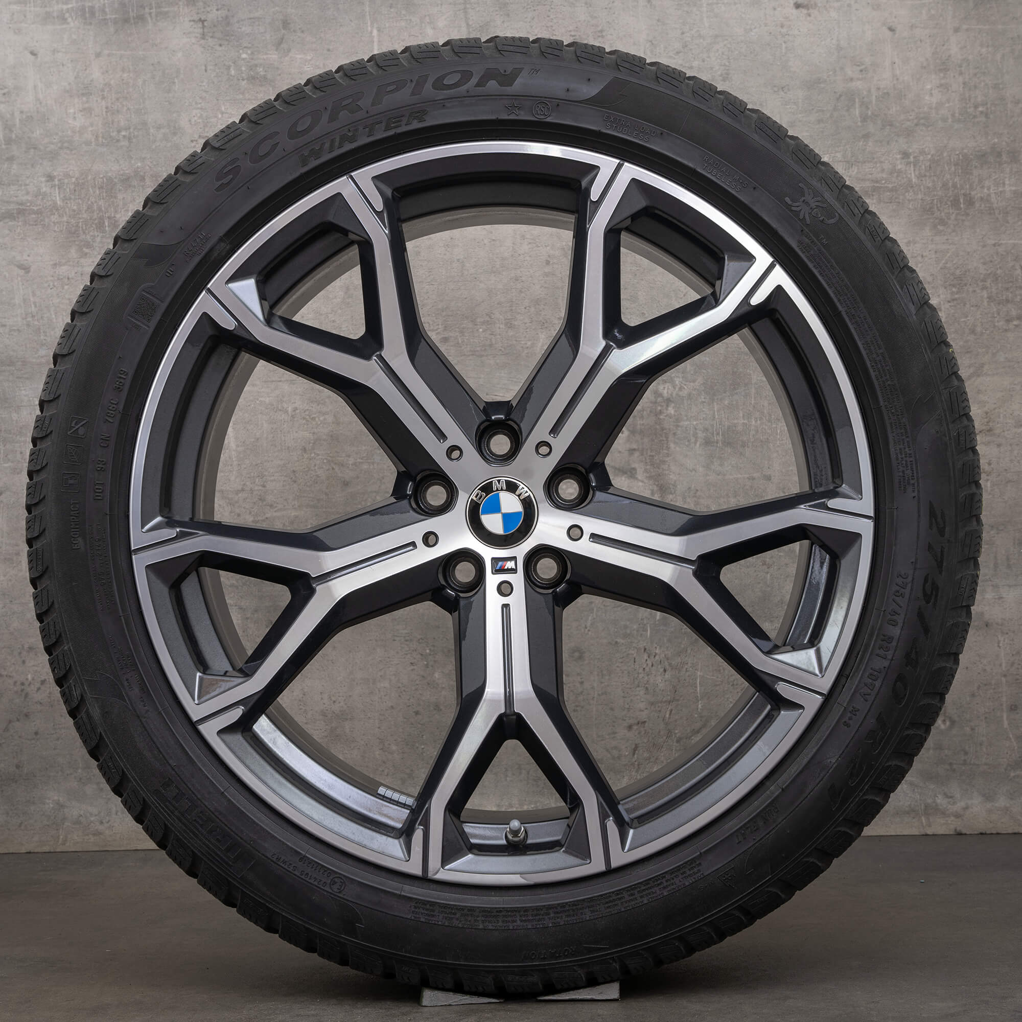 BMW X5 G05 X6 G06 vinterhjul 21 tums fälgar vinterdäck 8071998 8071999 741 M