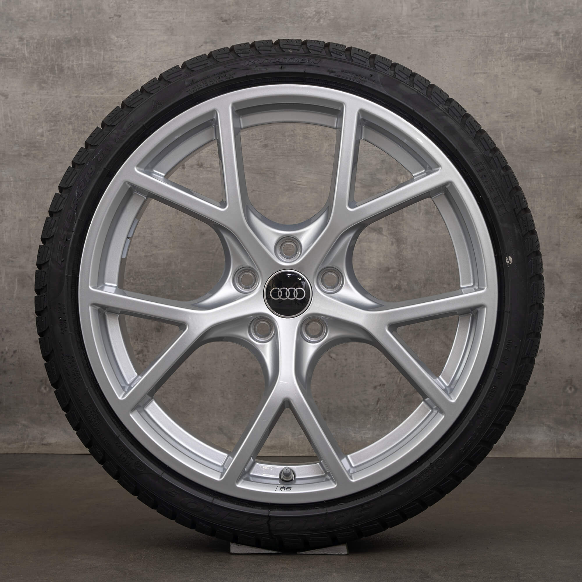 Cerchi invernali originali Audi RS3 cerchi 19 pollici 8Y 8Y0601025BT 8Y0601025BQ argento