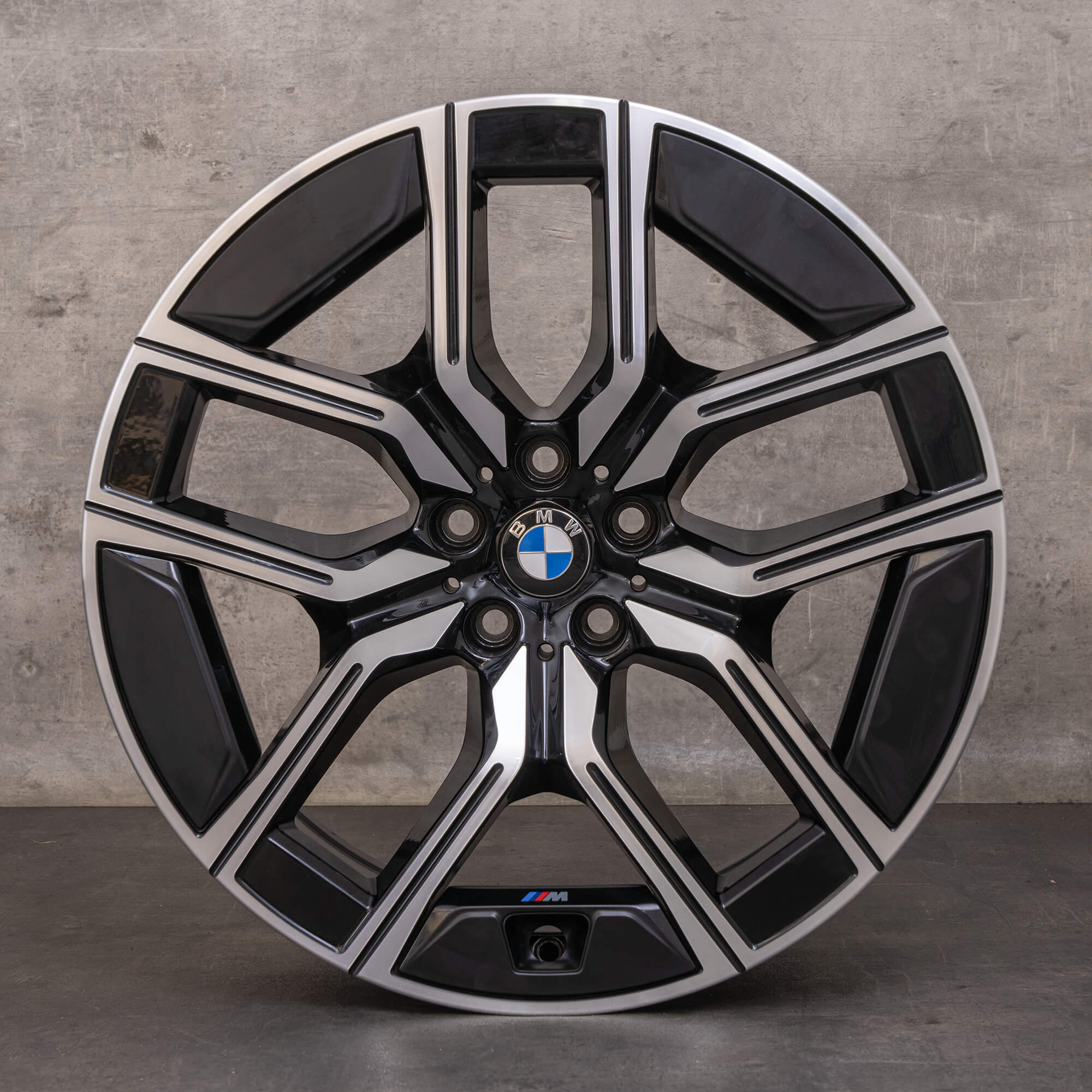 Jantes originais BMW Série 7 i7 de 20 polegadas G70 Styling 907 M 5A19DE8 5A19DE9 preto brilhante torneadas