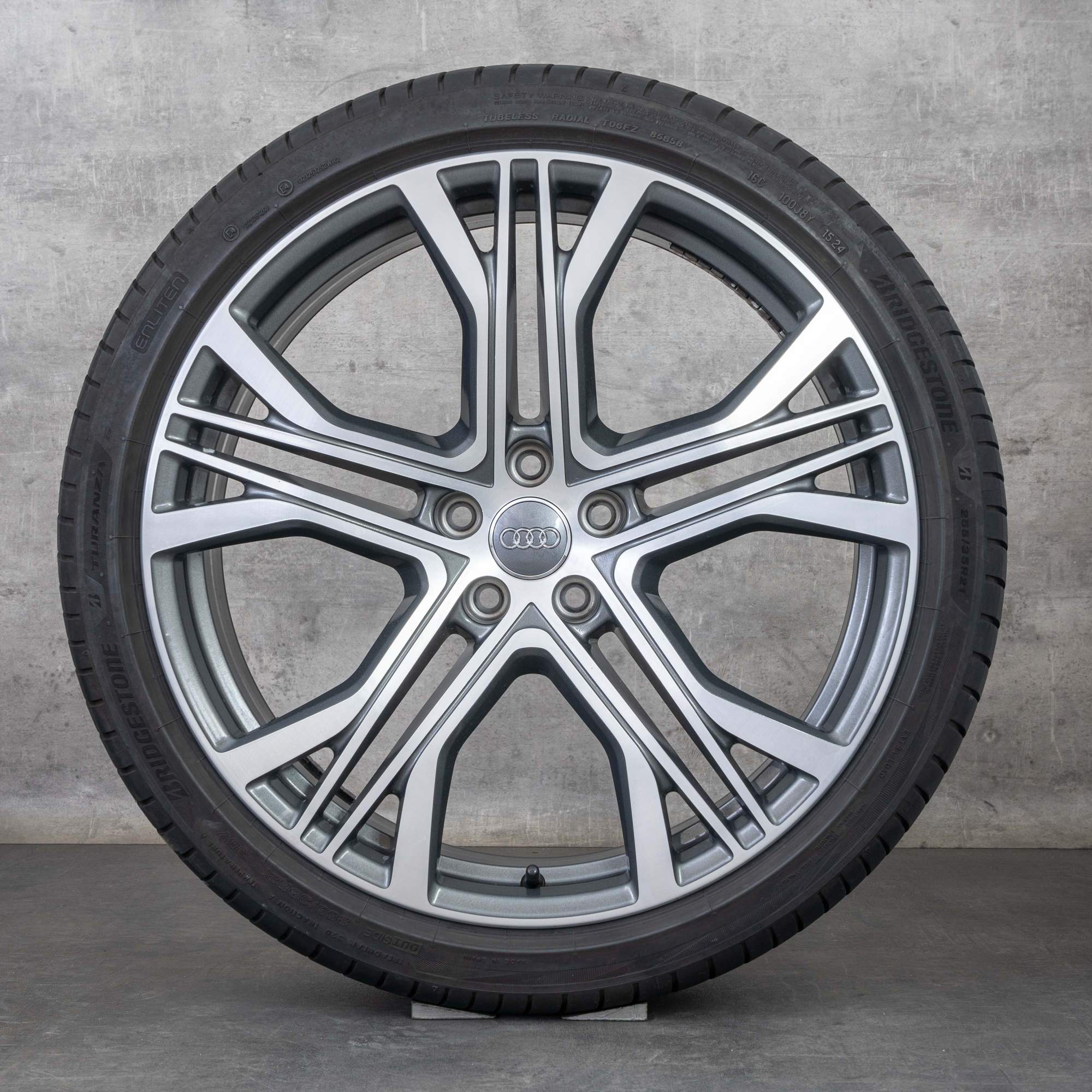 Oem Audi A7 S7 jantes 21 pouces 4K C8 pneus été 4K8601025AA titane poli
