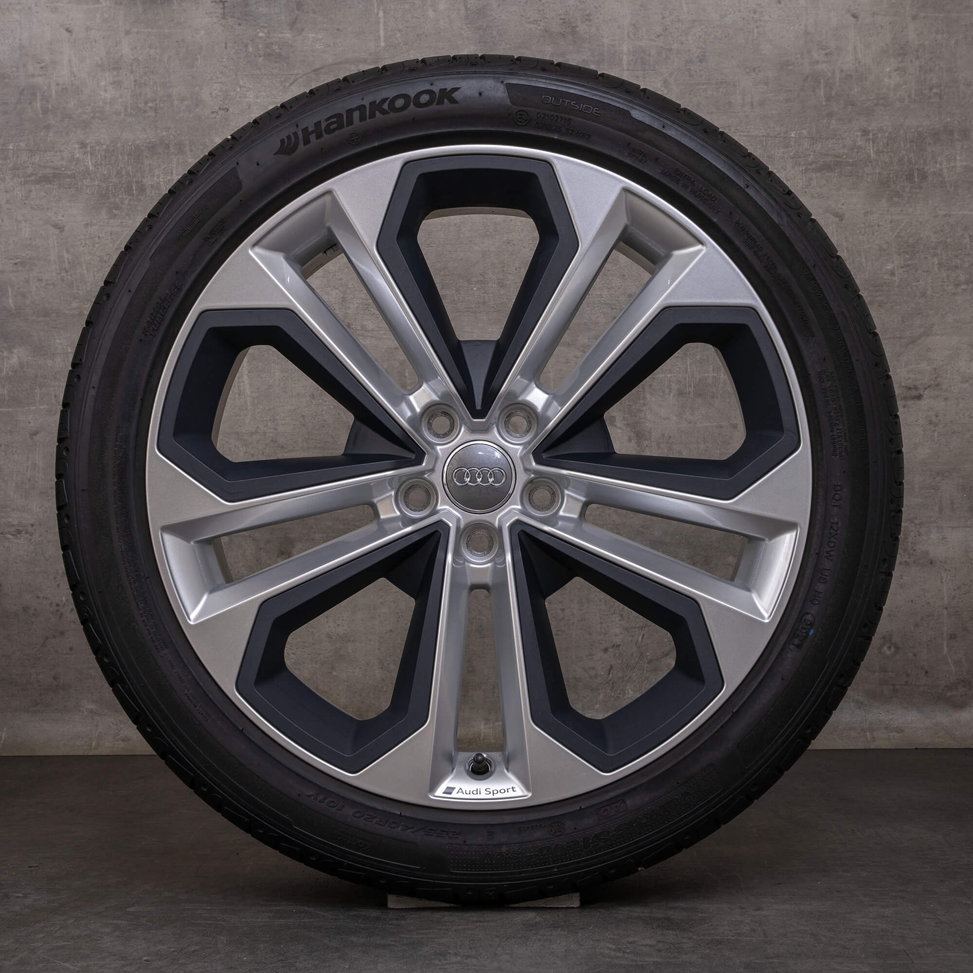 Oryginał Audi Q3 RS & Sportback felgi 20 cali F3 koła letnie 83A601025E srebrny połysk tytan mat