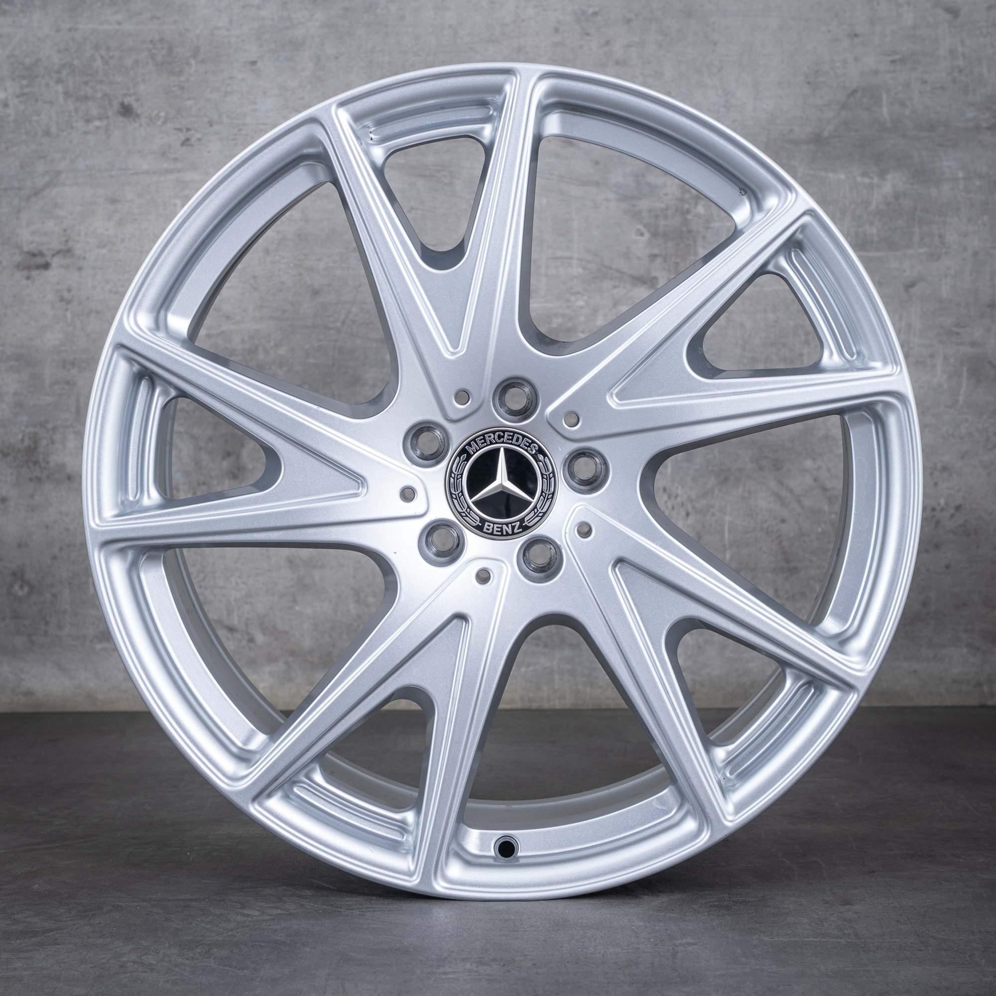Alkuperäiset Mercedes Benz GLC EQ vanteet 20 tuuman X540 kesäpyörät A5404010400 A5404010500 hopeanvärinen kiiltävä