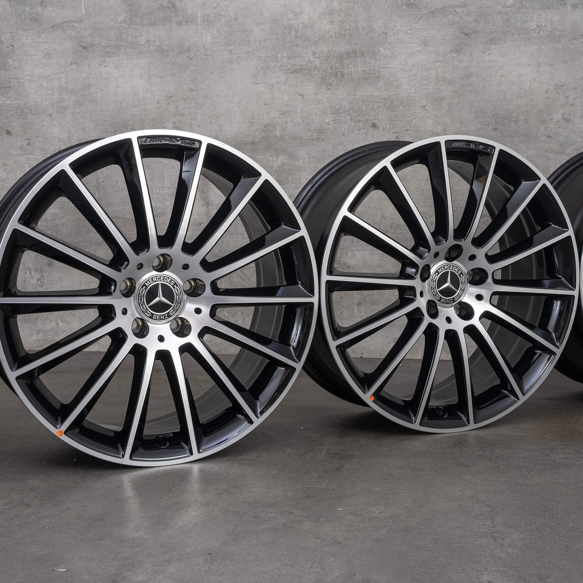 19 palcové ráfky AMG Mercedes Benz třídy A W177 A35 hliníkové A1774011900 NOVINKA
