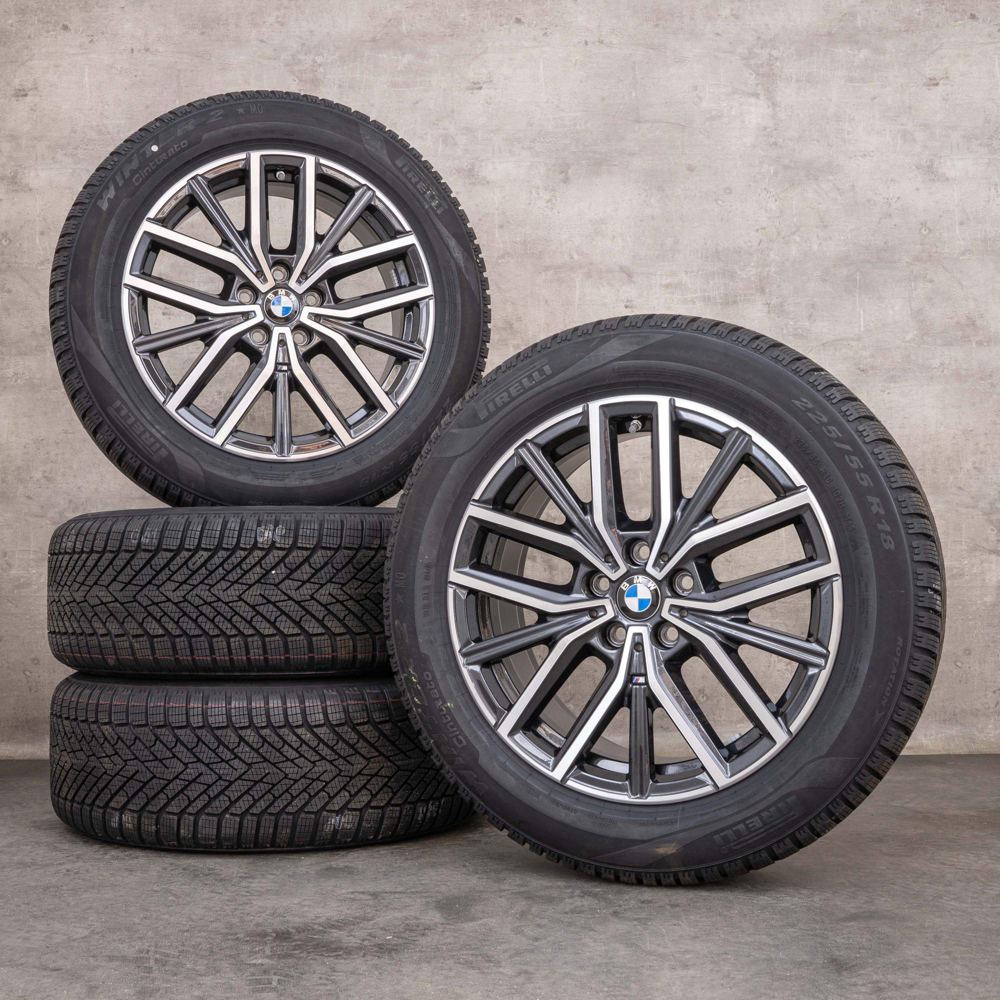 Original BMW X1 iX1 X2 iX2 Winterräder 18 Zoll U11 U10 Felgen Styling 838 M 6891179 midnight grey glanzgedreht