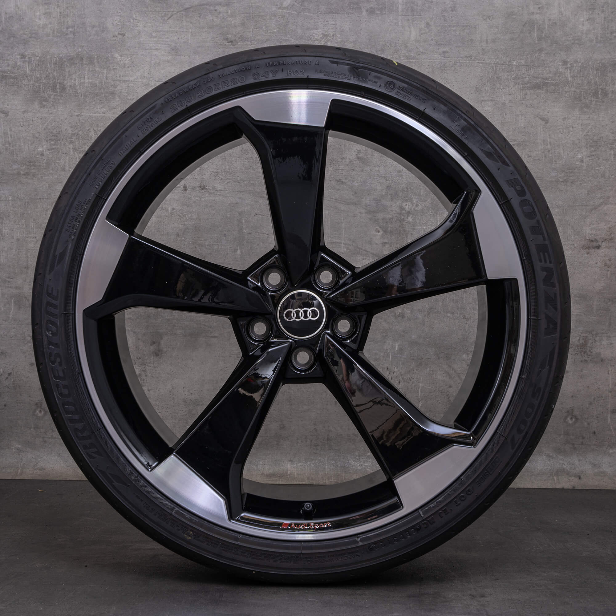 Originale Audi A5 S5 F5 20 pollici pneumatici estivi cerchi 8W0601025CF Rotor nero lucido