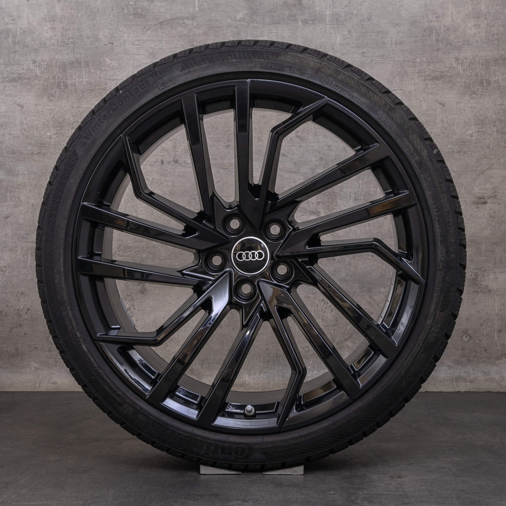Original Audi RS4 RS5 Winterräder 20 Zoll B9 8W F5 Felgen 8W0601025FT schwarz glanz