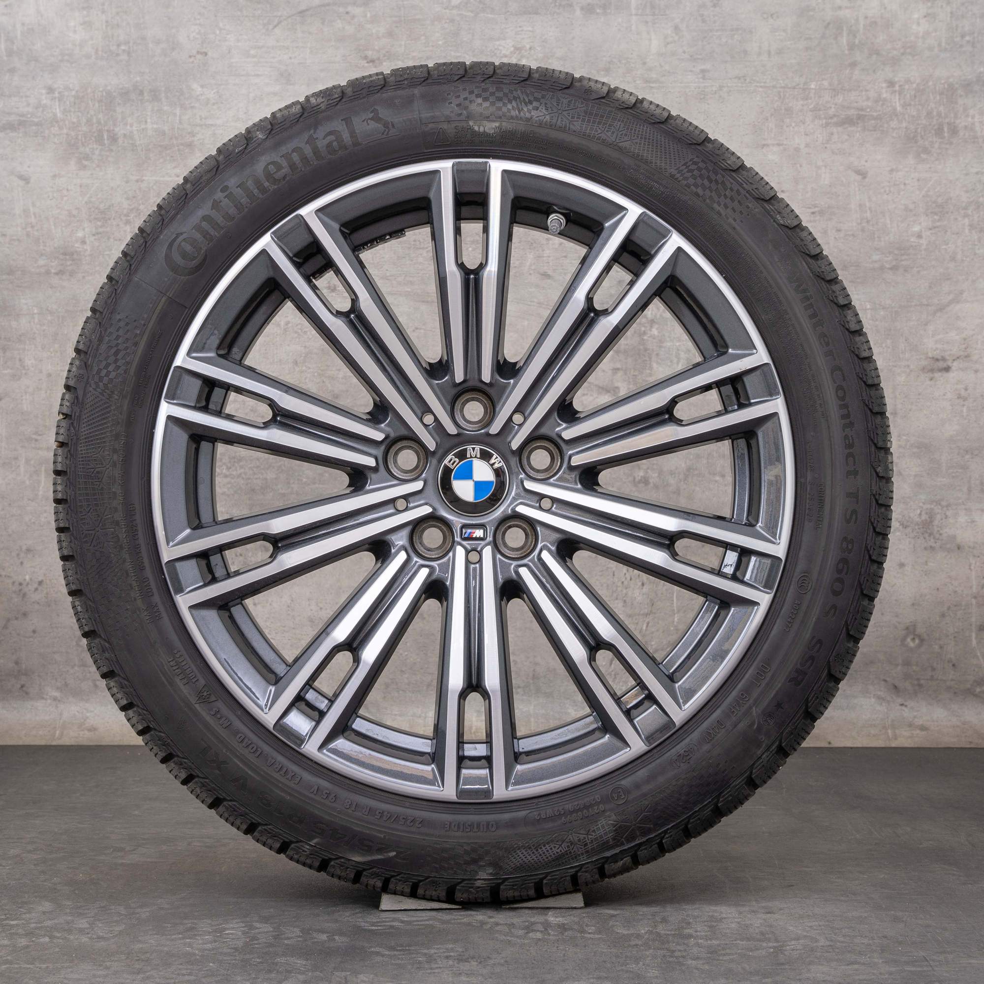 Oryginalał BMW seria 2 3 4 koła zimowe 18 cali G42 G20 G21 G22 G23 felgi stylizacja 790 M 8089890 orbit szary Polerowane
