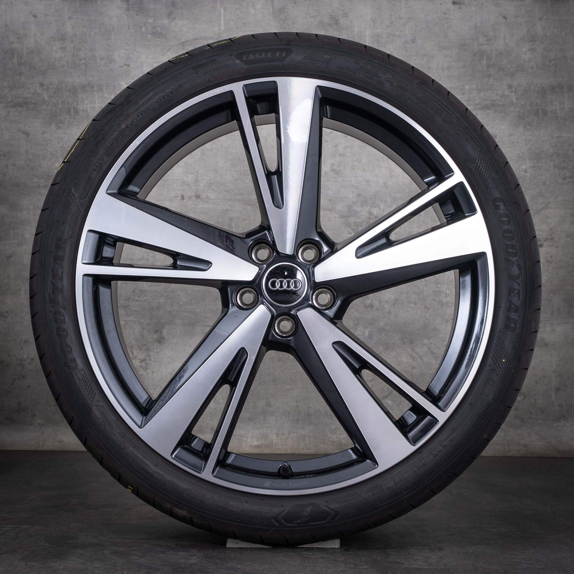 Cerchi originali Audi A6 S6 da 21 pollici 4K 4P C8 C9 per ruote estive 4K0601025AG, finitura granito diamantato