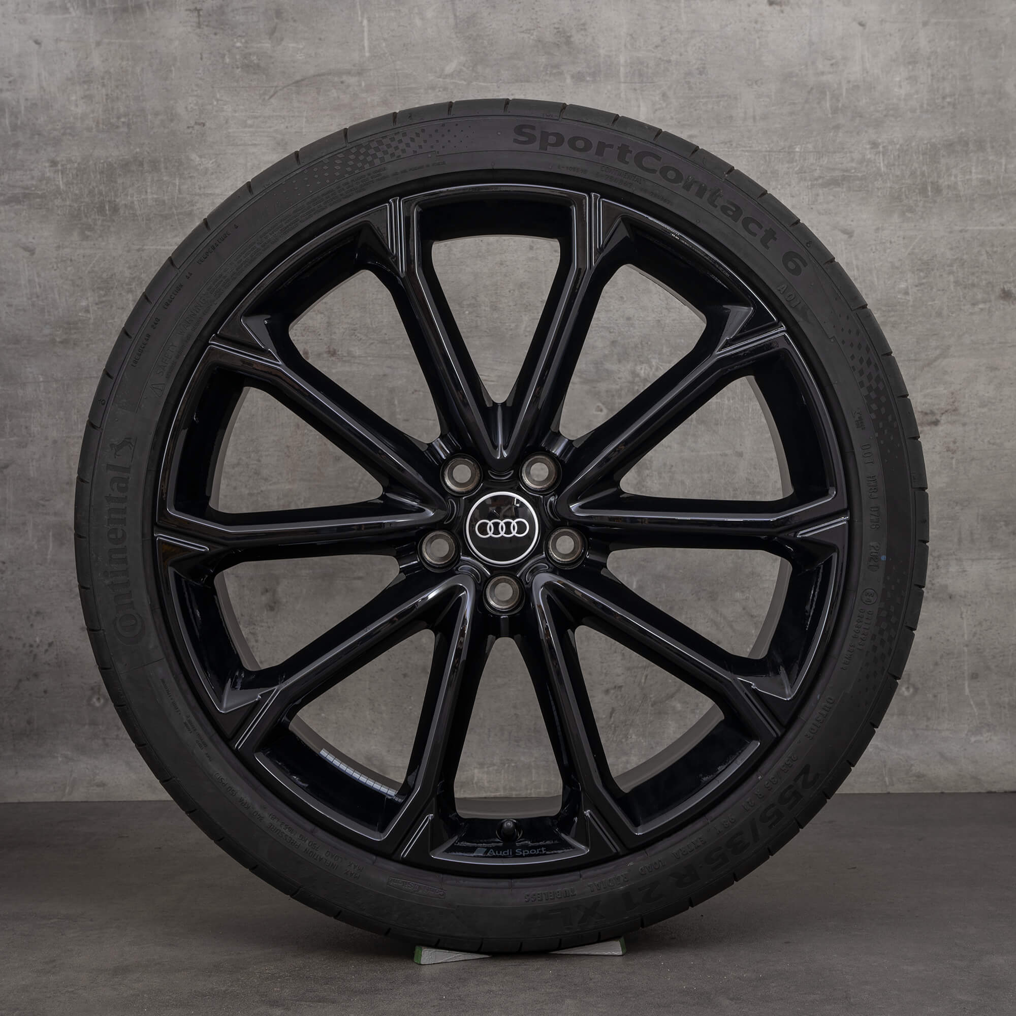 Audi 21 pulgadas llantas RSQ3 F3 neumáticos de verano ruedas 83A01025AK