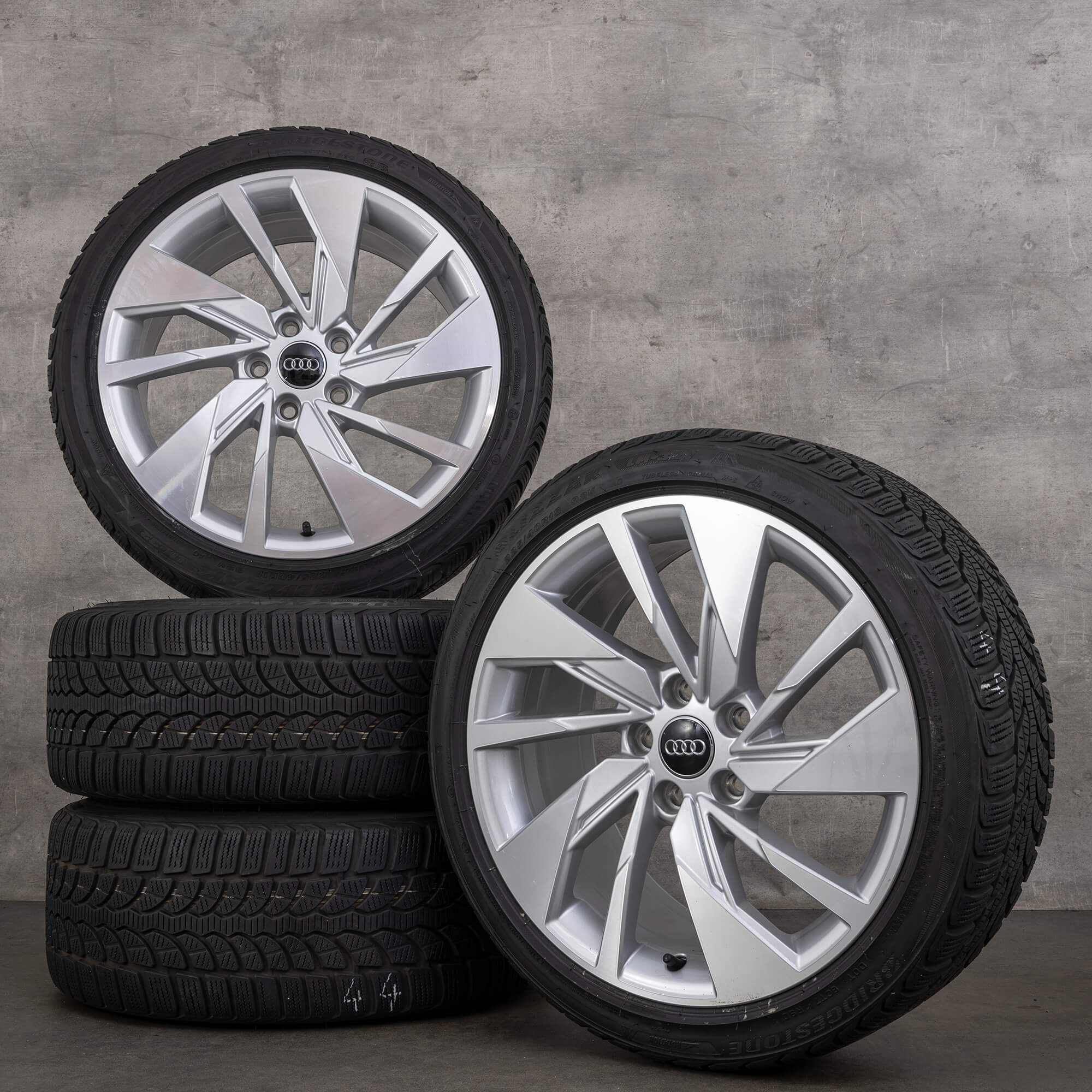 Audi A3 S3 8Y Sportback Winterräder 18 Zoll Felgen Winterreifen 8Y0601025F