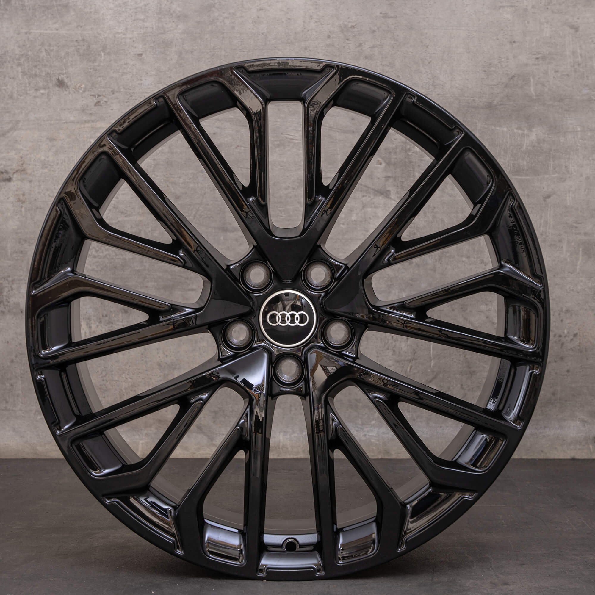 Original Audi A5 S5 Felgen 20 Zoll B10 8B3601025Q schwarz hochglanz NEU