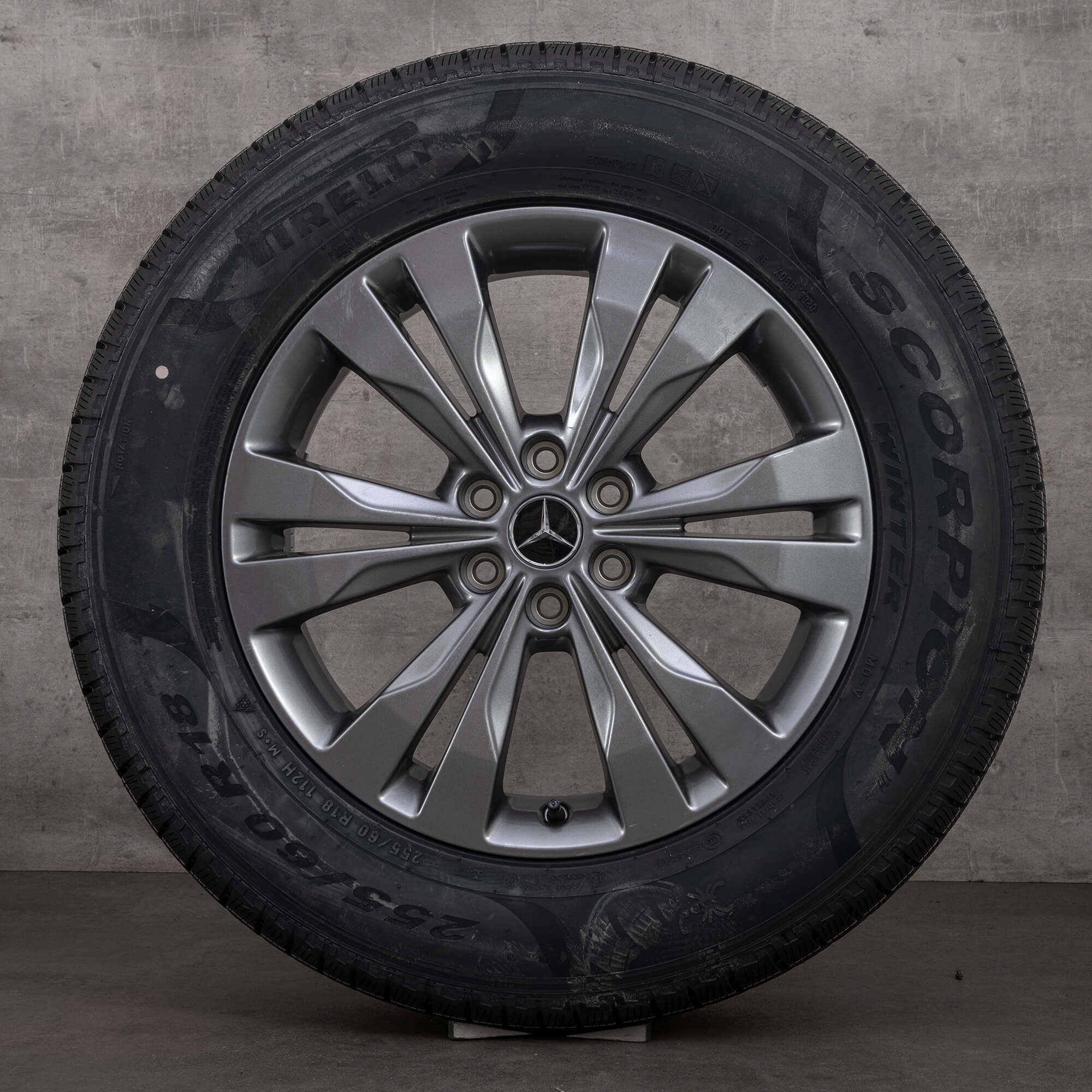 Alkuperäiset Mercedes Benz X-sarjan talvirenkaat 18 tuuman W470 vanteet N83801 harmaa UUSI