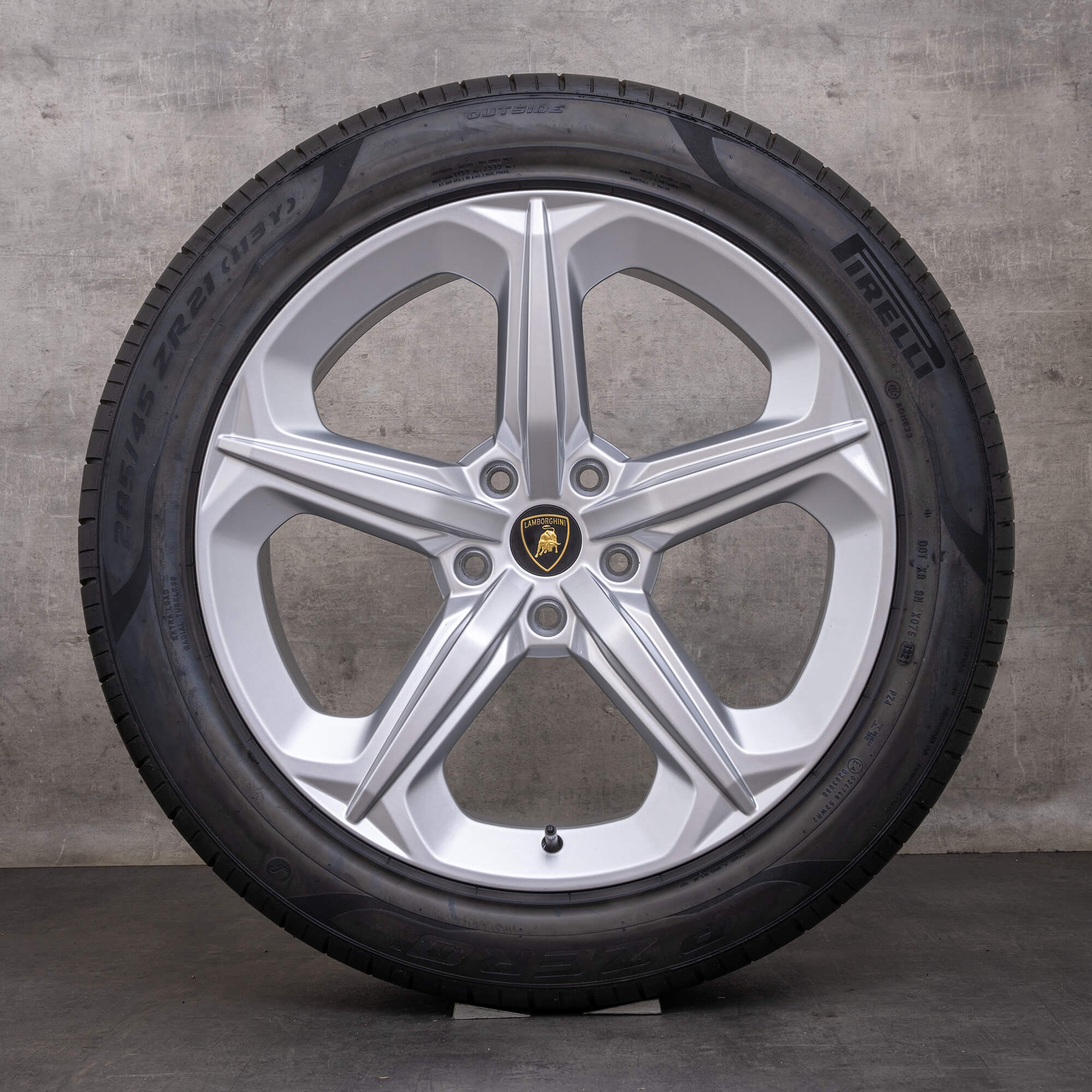 Oryginał Lamborghini Urus felgi 21 cali koła letnie 4ML601025B 4ML601025A srebrny