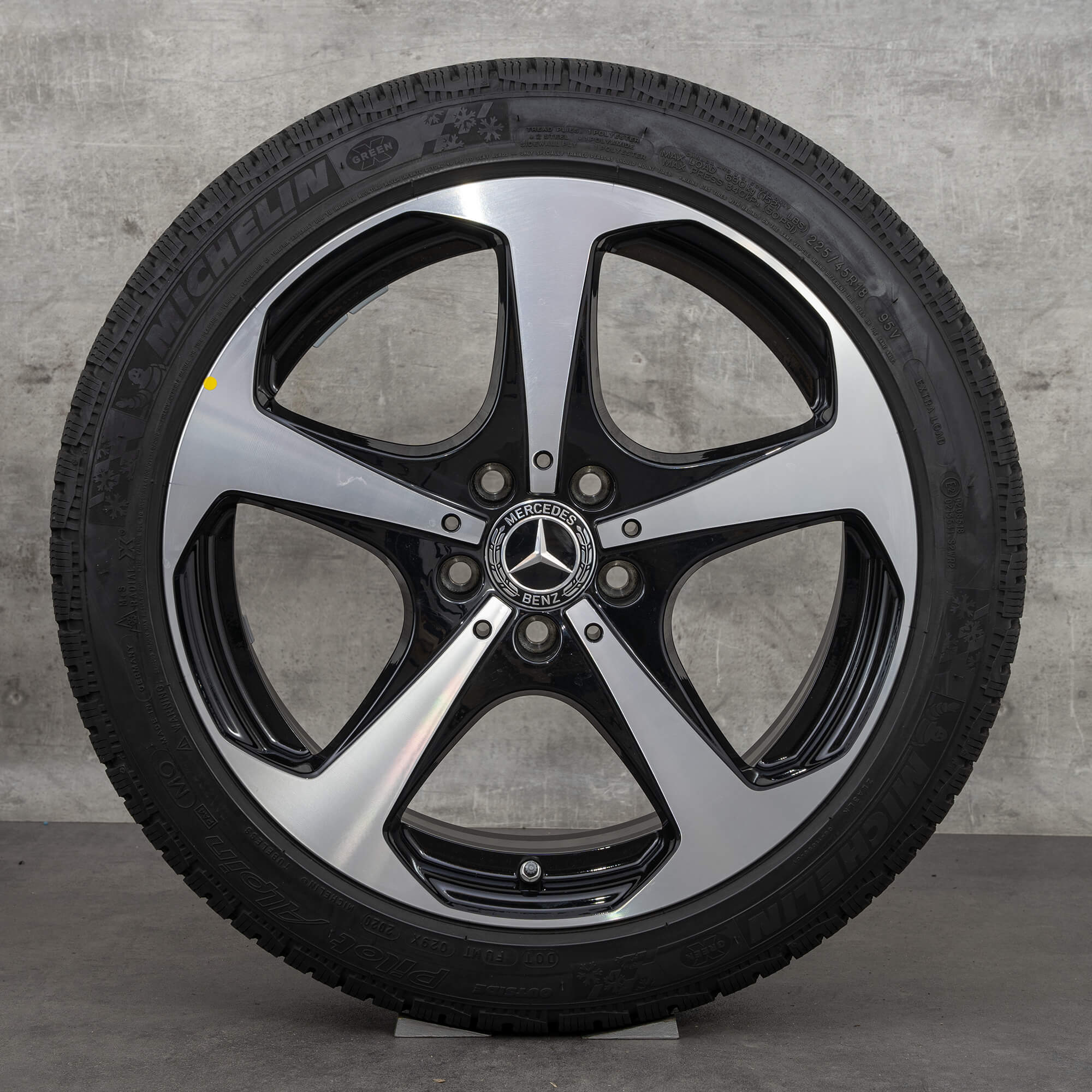 Mercedes Benz 18 pollici Classe C W205 S205 A205 C205 pneumatici invernali