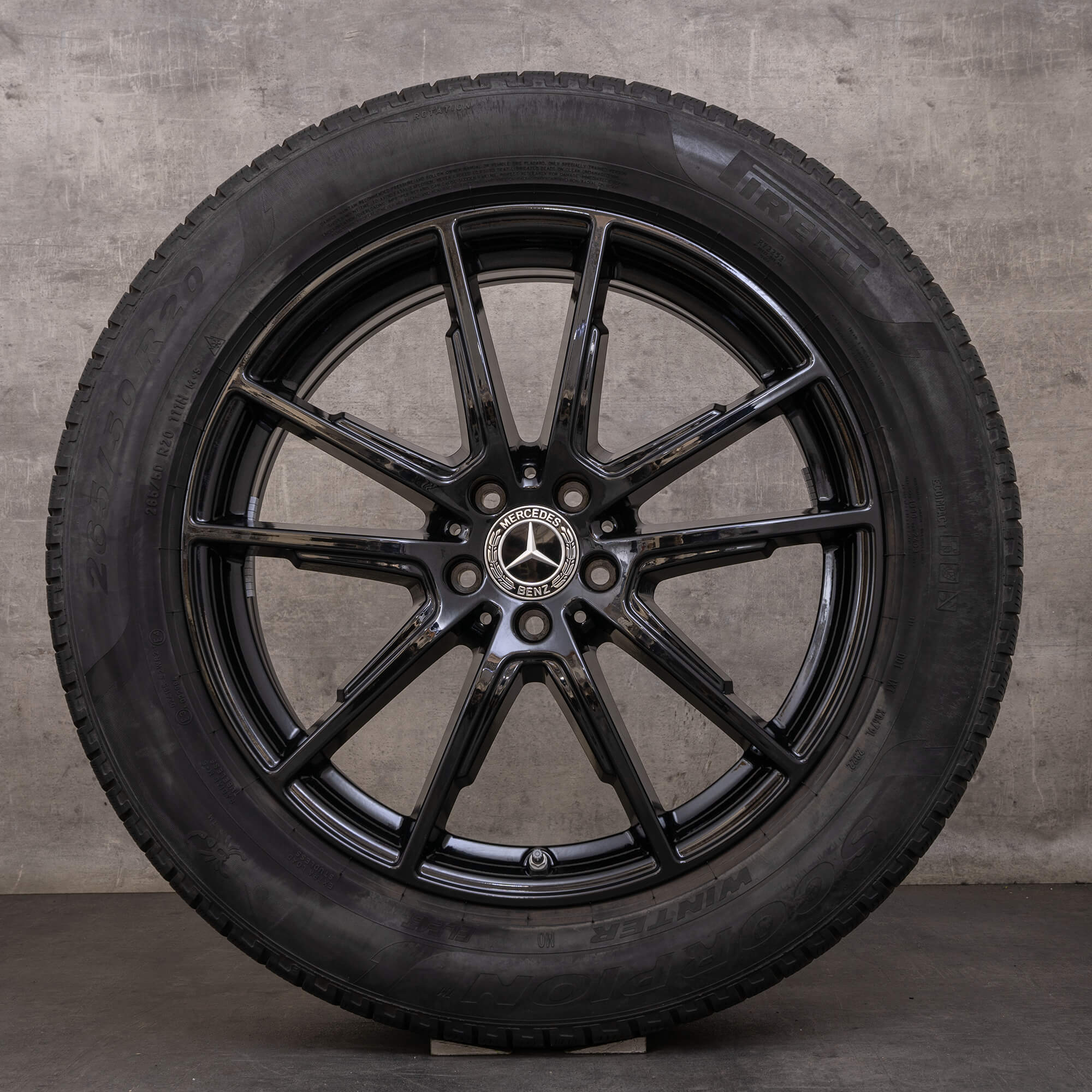 Original zimní pneu s disky Mercedes Benz EQS SUV 20" X296 ráfky na auto A2964010300 černé lesklé