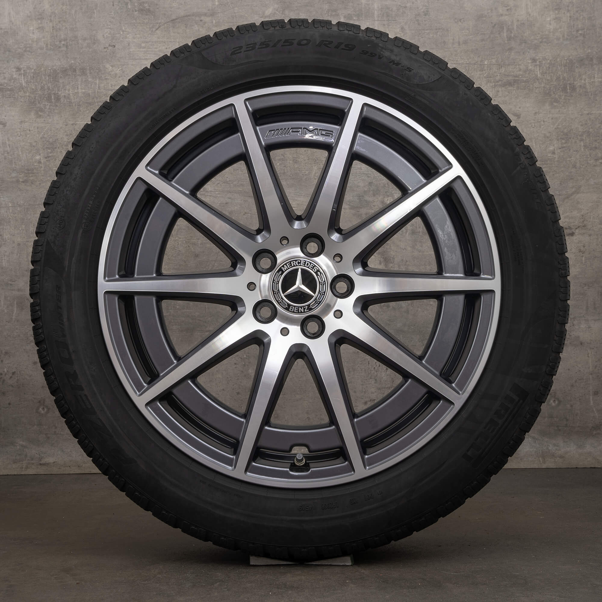 Originale Mercedes Benz GLA GLB 35 45 AMG vinterhjul 19 tommer H247