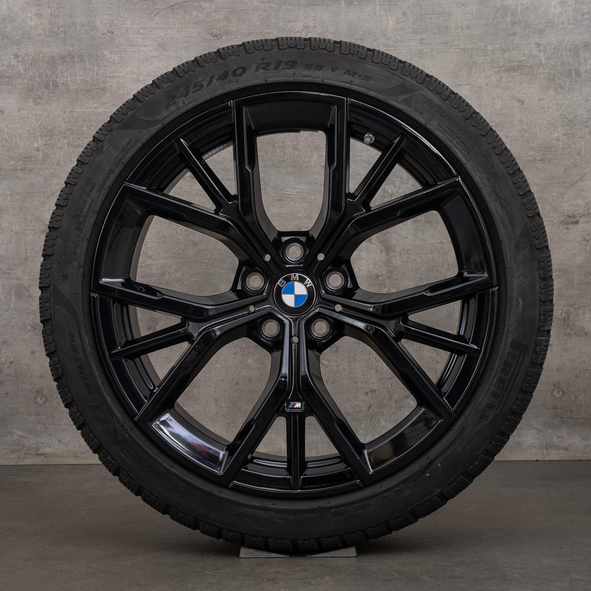 Original BMW 5er Winterräder 19 Zoll G30 G31 Felgen Styling 845 8747234 schwarz glanz